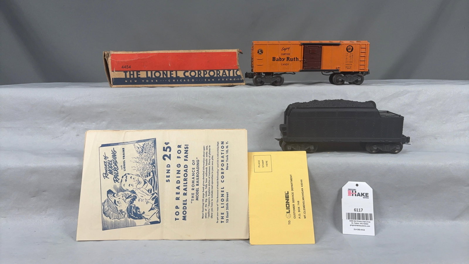 Lionel Postwar 4454 Baby Ruth Electronic Boxcar w/OB and Unmarked Lionel Tender (1 of 7)