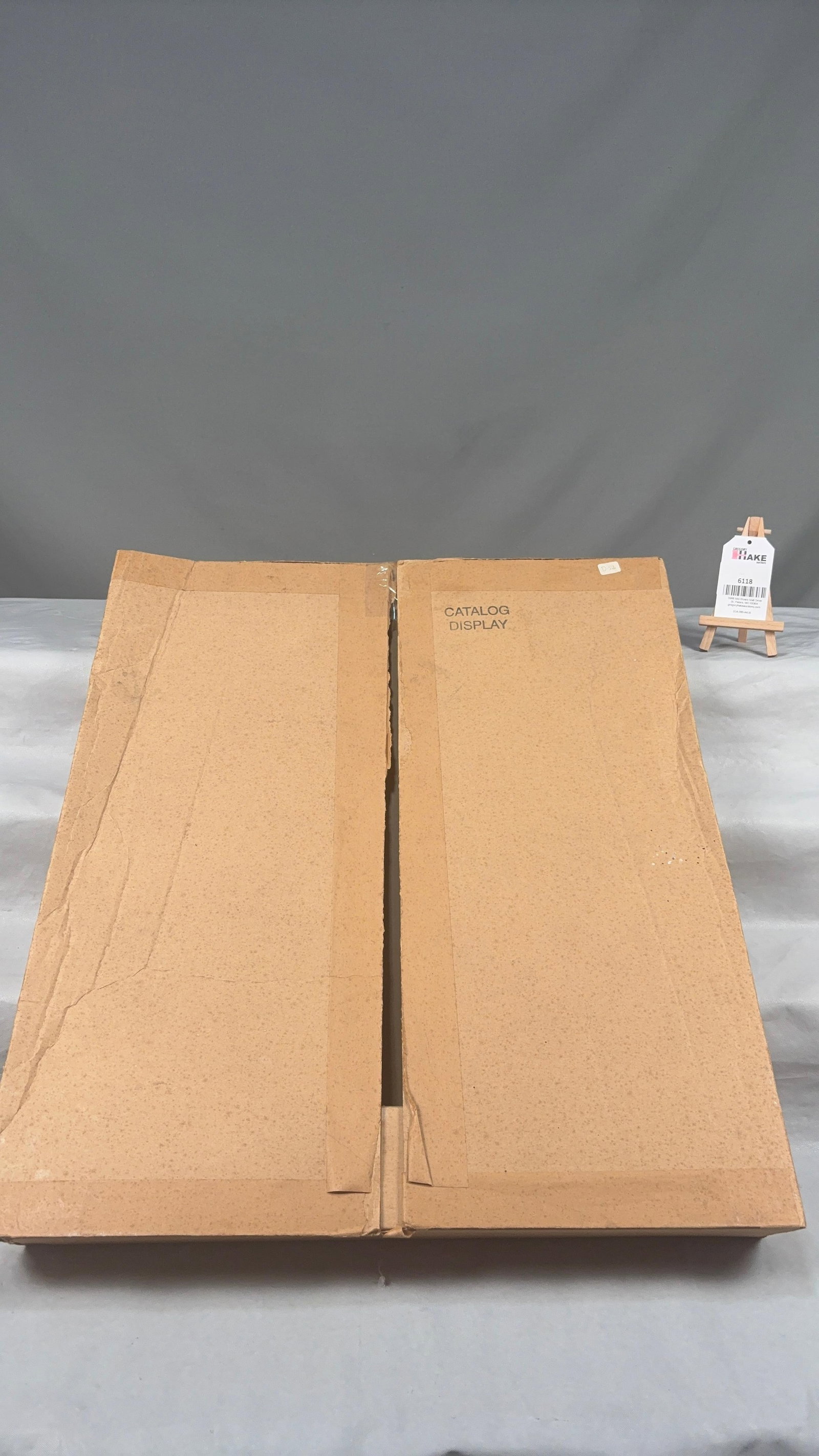 Reproduction of Lionel D-52 Catalog Display w/OB (1 of 2)