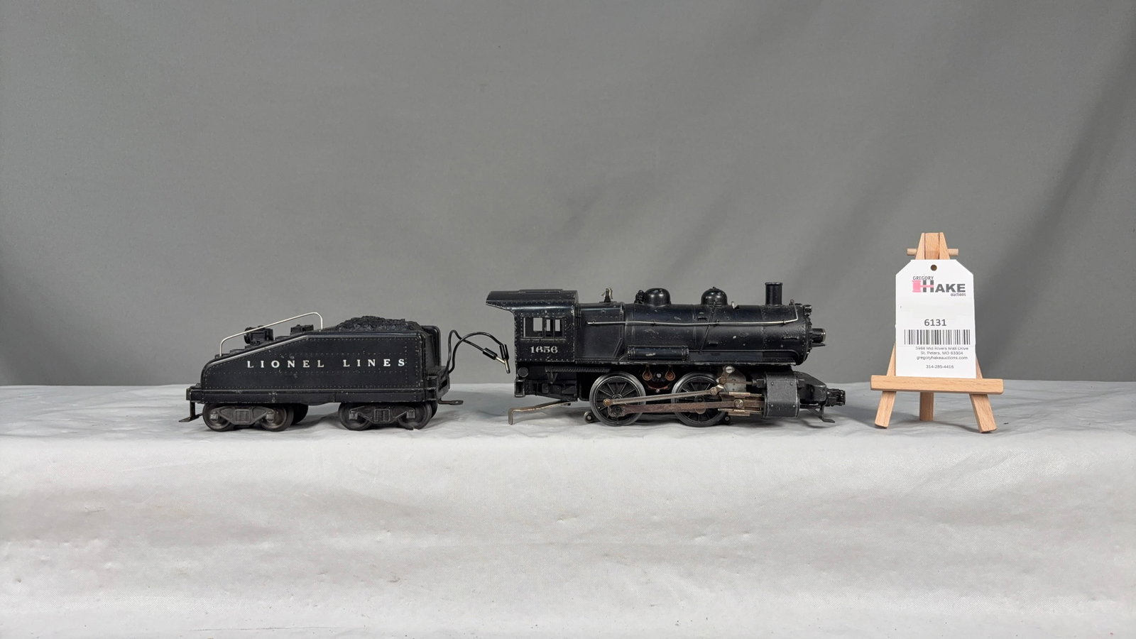 Lionel Postwar 1656 Steam Switcher and Tender (1 of 6)