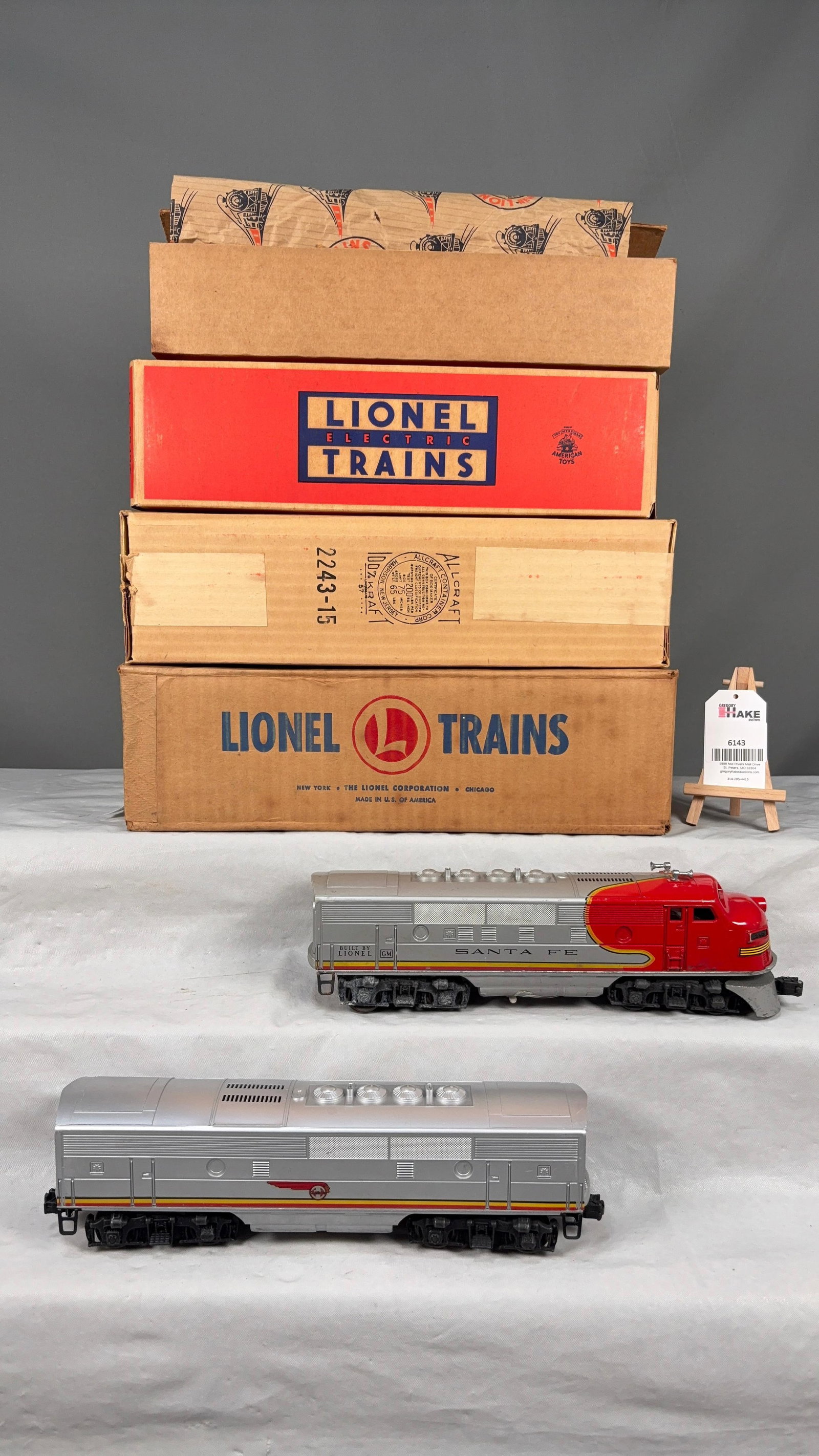 Lionel Postwar 2243 AB Santa Fe F3 Diesel Locomotives and OB's and Master Carton (1 of 13)