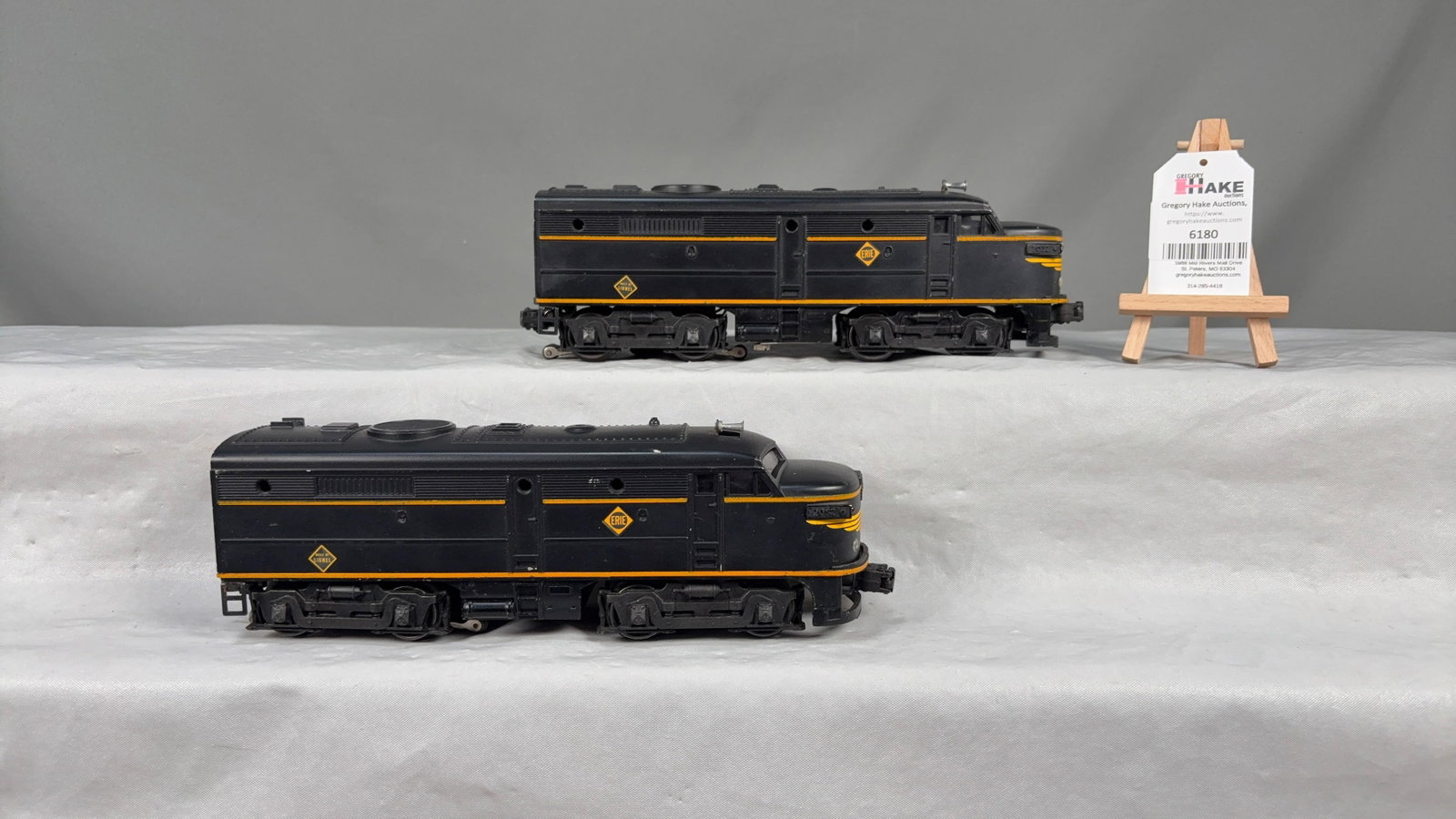 Lionel Postwar 2032 Erie Diesel AA Alco Locomotives (1 of 6)
