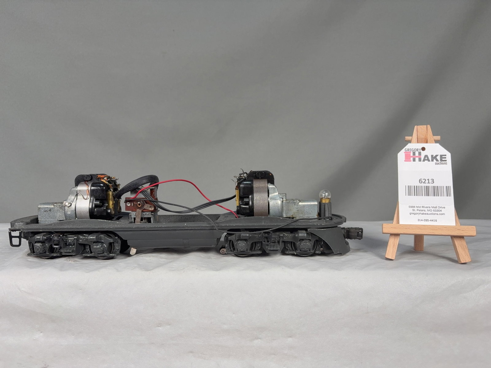 Lionel Postwar 2344 NYC F3 Dummy Frame Converted to Power w/ 2 Motors (1 of 6)