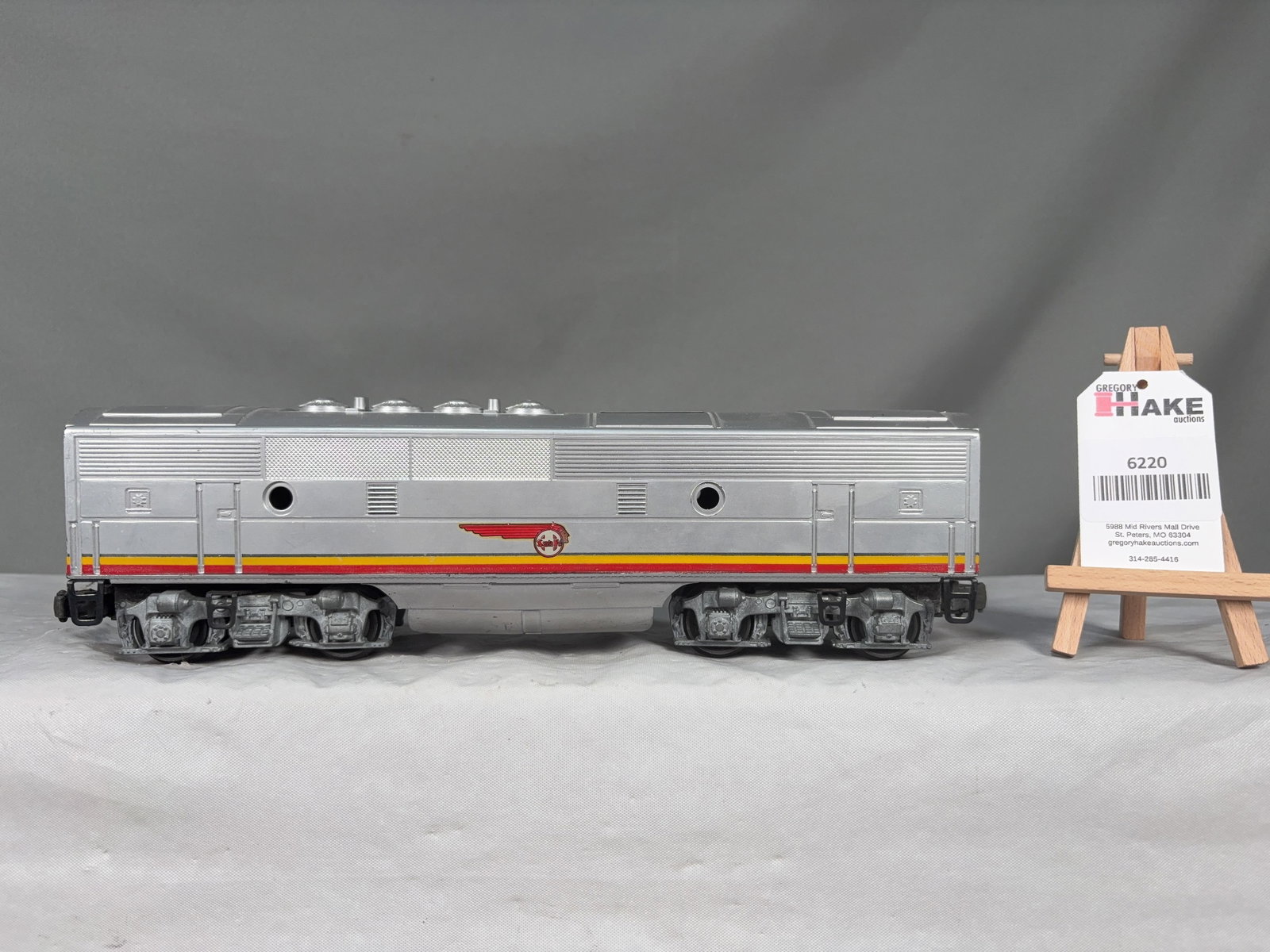 Lionel Postwar 2343 C Santa Fe Dummy B Unit w/ Beautiful Silver (1 of 6)