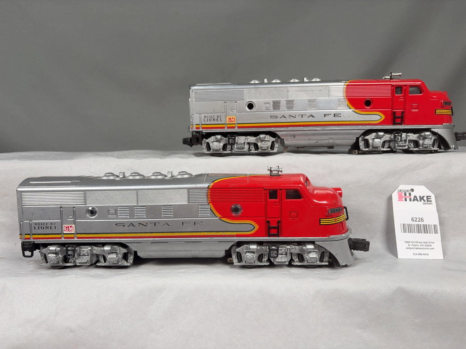 Lionel Postwar 2343 Santa Fe AA F3 Diesel Locomotives (1 of 6)