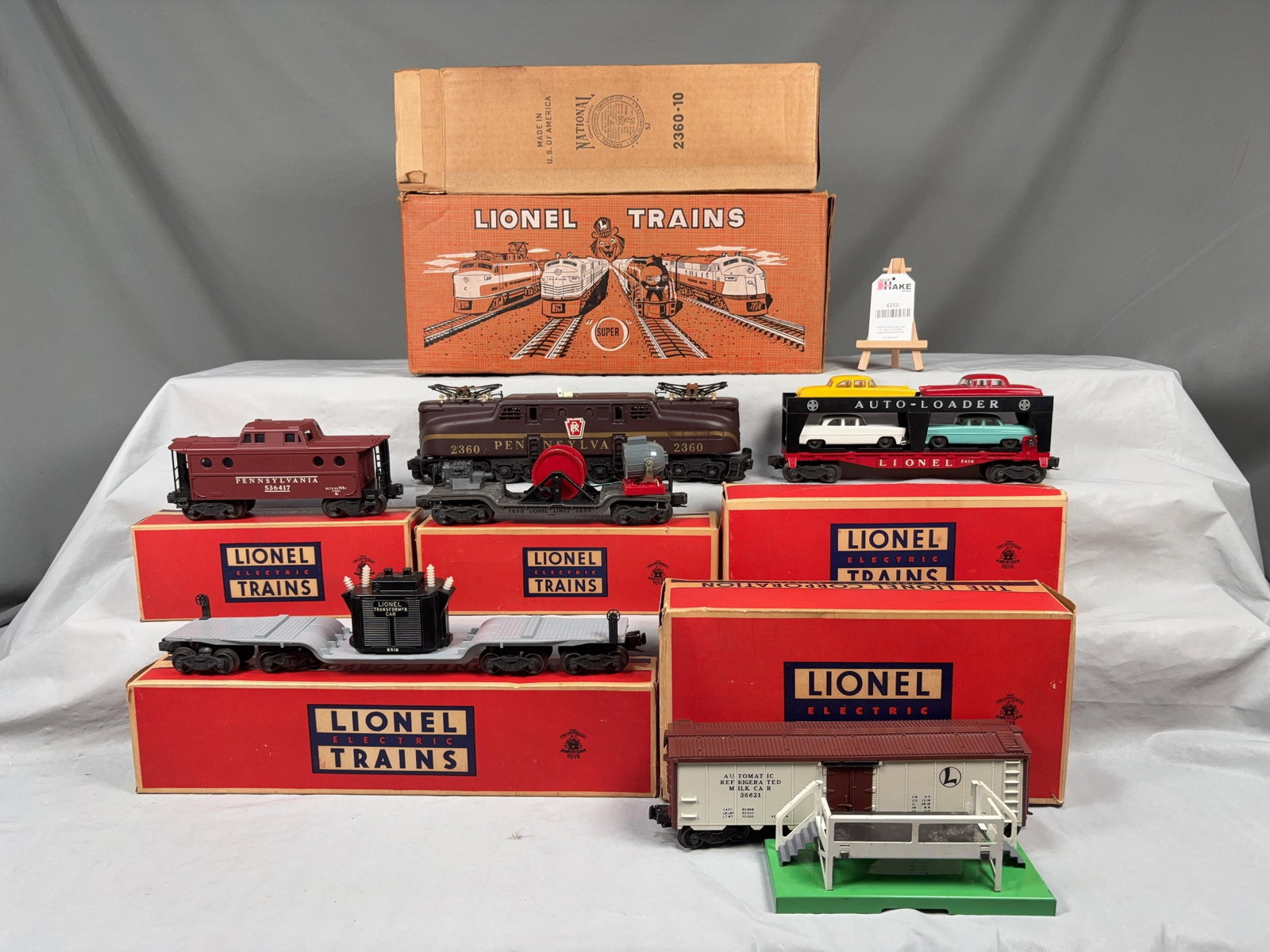 Lionel Postwar 2293W 1957 2360 GG-1 Freight Set w/ Boxes & Set Box (1 of 12)