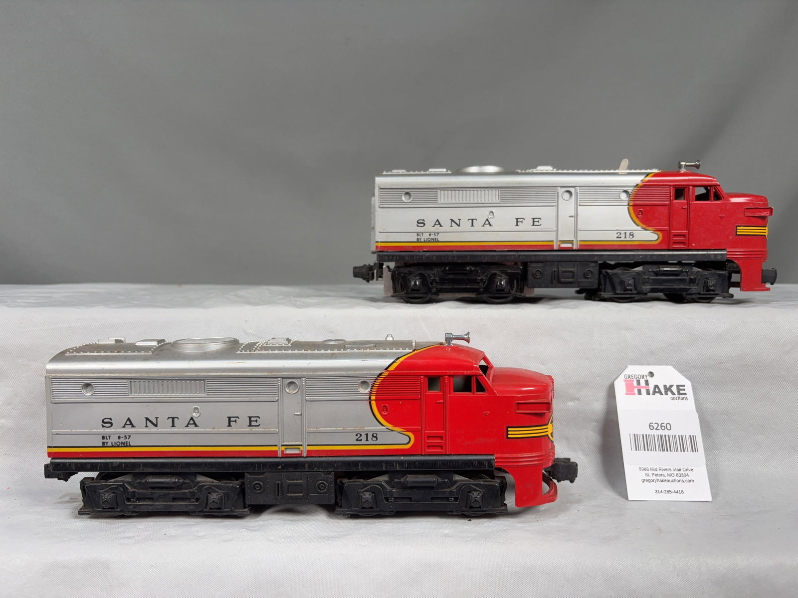 Lionel Postwar 218 Santa Fe AA Alco Diesel Locomotives (1 of 6)