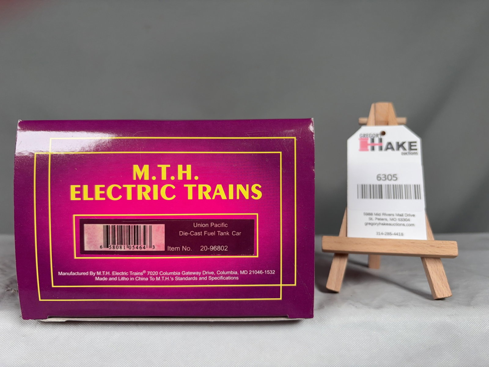 MTH Union Pacific Die Cast Fuel Tank Car 20-96802 w/OB (1 of 2)