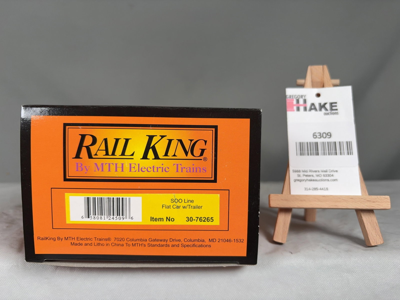 MTH SOO Flat Car w/ Trailer 30-76265 w/OB: MTH SOO Flat Car w/ Trailer 30-76265 w/OB, C10. ?