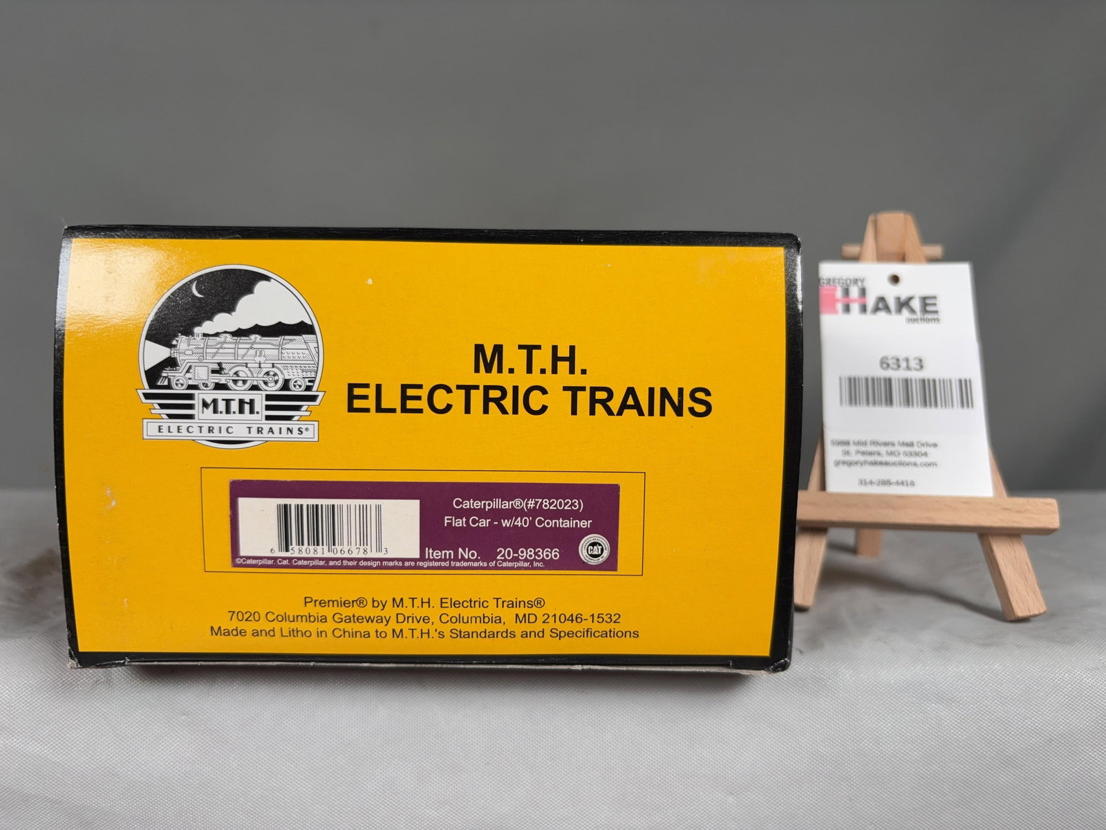 MTH Caterpillar (#782023) Flat Car w/ 40' Container 20-98366 w/OB (1 of 2)