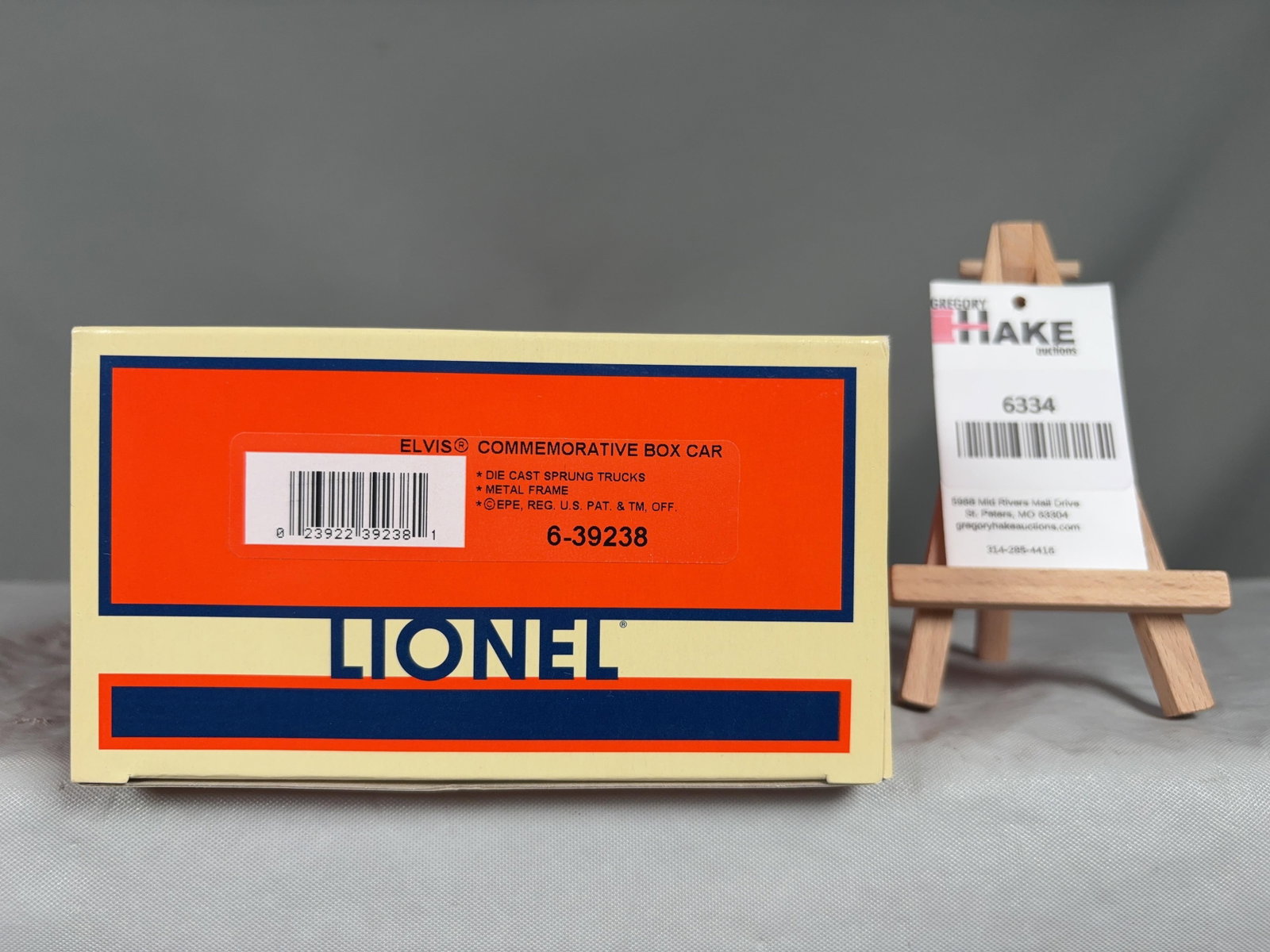 Lionel Elvis Commemorative Box Car 39238 w/OB (1 of 2)