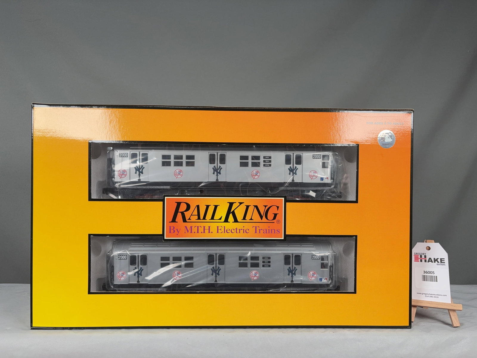 MTH MLB New York Yankees R-17 2 Car Non Powered Subway Set 30-2417-3, w/ OB - 2