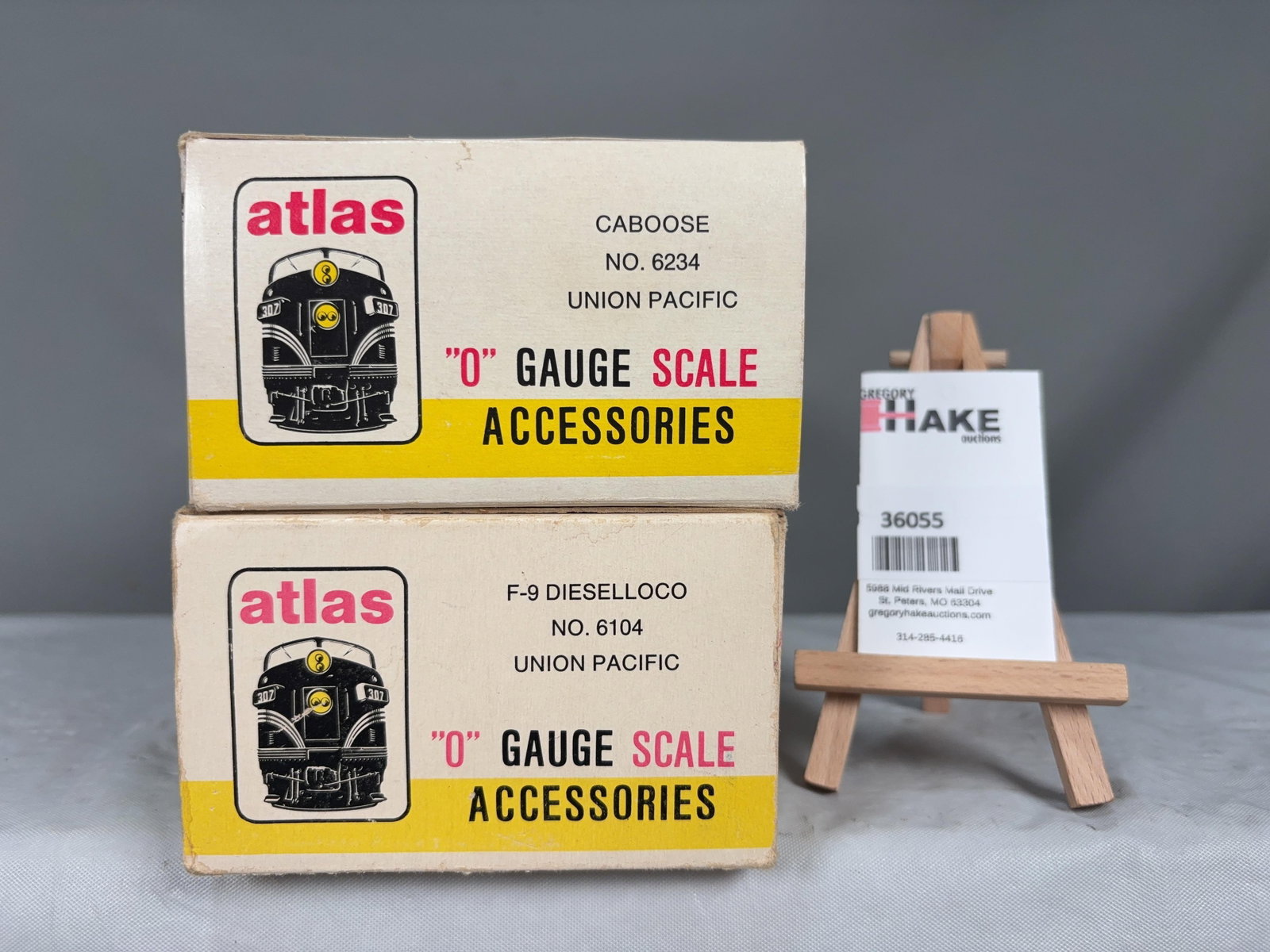 2 Atlas O Scale Cars w/OB's (1 of 2)