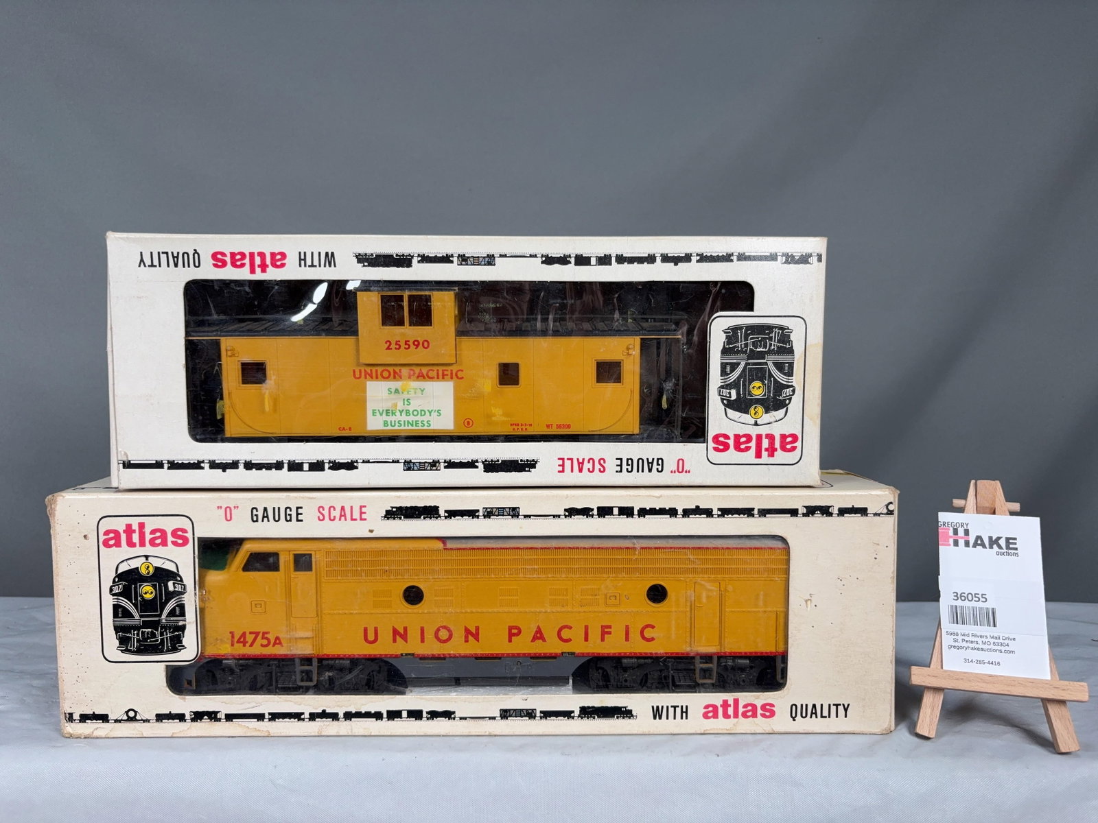 2 Atlas O Scale Cars w/OB's - 2