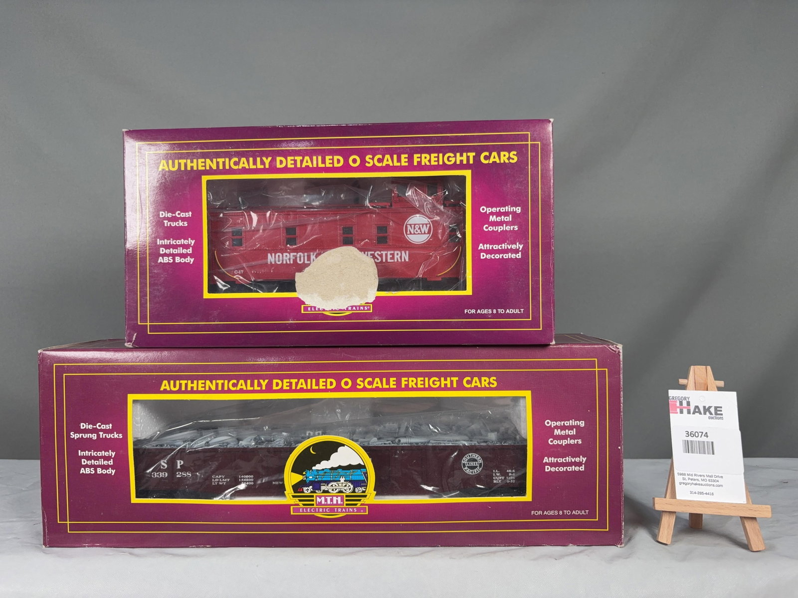 MTH N & W Steel Caboose 20-91027, Southern Pacific Gondola w/ Junk Load 20-98003 w/ OB - 2