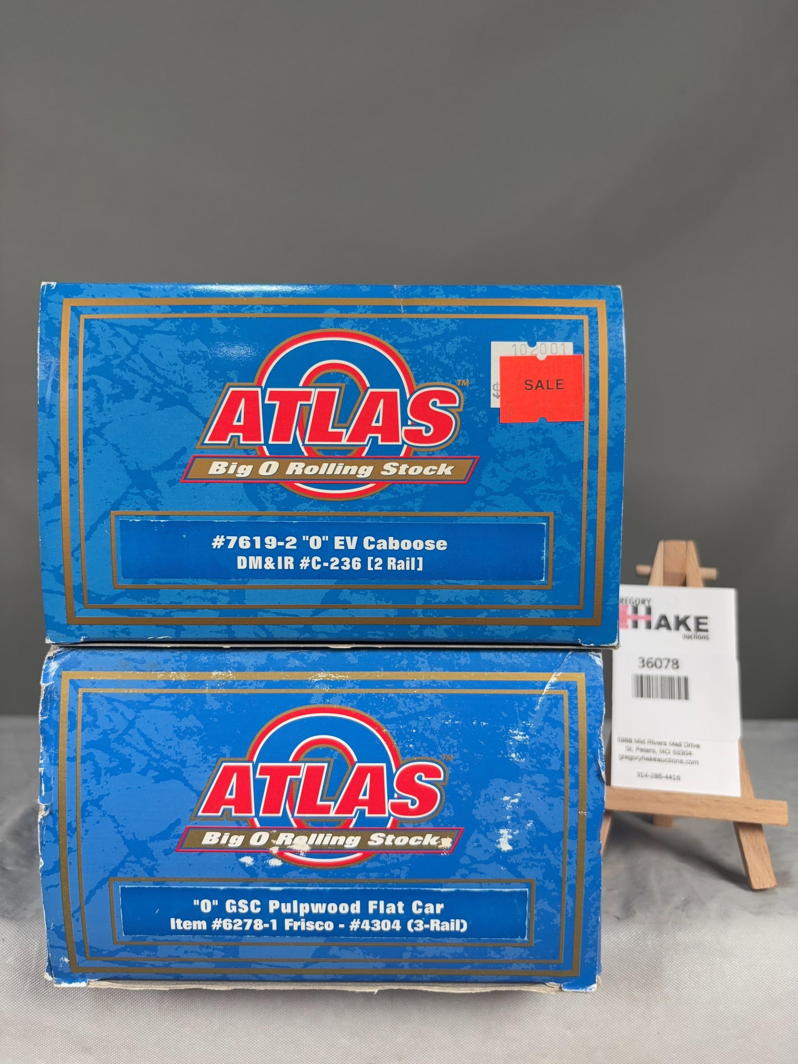 Atlas O Scale Flat Car & Caboose w/OB's: Atlas O Scale Flat Car & Caboose w/OB's DM&IR EV Caboose 7619-2 and Frisco Pulpwood Flat car 6278-1 w/ OB, C8 Size 17x6x8