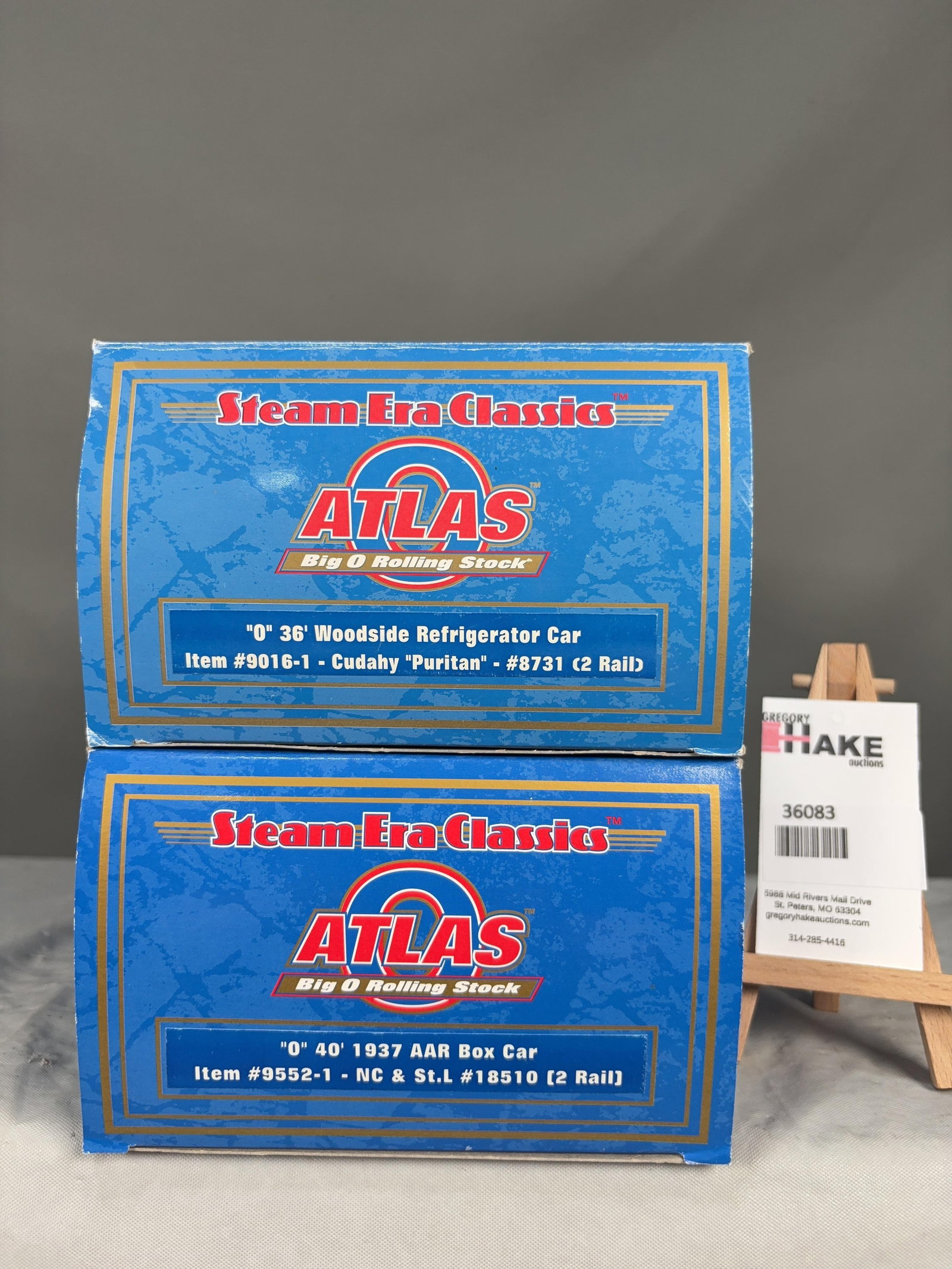 2 Atlas O Scale Refrigerator and Box Cars w/OB's: 2 Atlas O Scale 1937 Cudahy Puritan Refrigerator 9016-1 and NC & St. L 9552-1 Box Cars w/OB's w/ OB, C8 Size 17x6x8