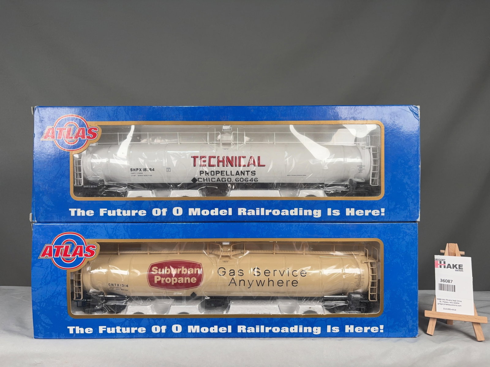 2 Atlas O Scale Tank Cars w/OB's - 2
