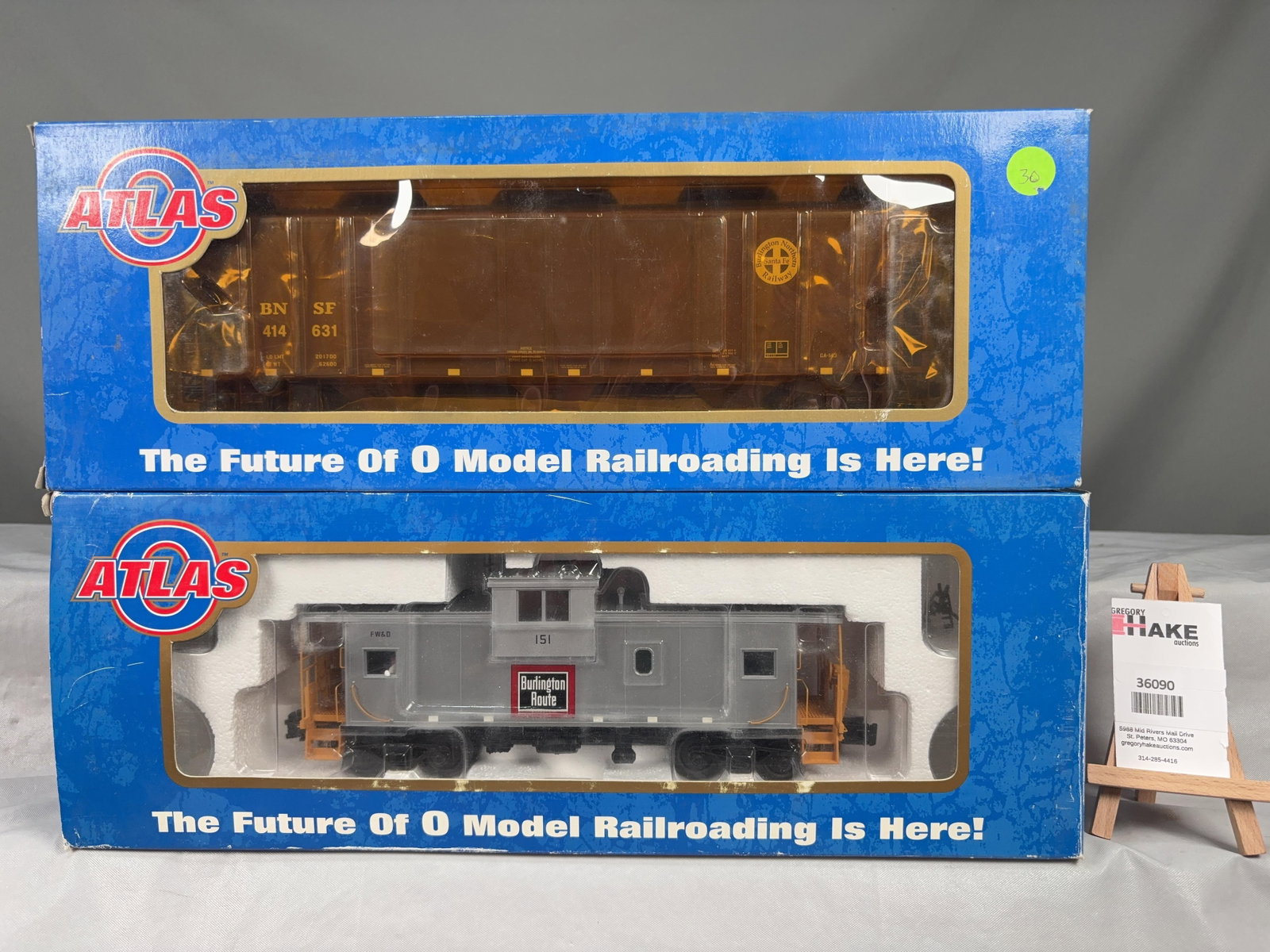 2 Atlas O Scale Hopper & Caboose Cars w/OB's - 2
