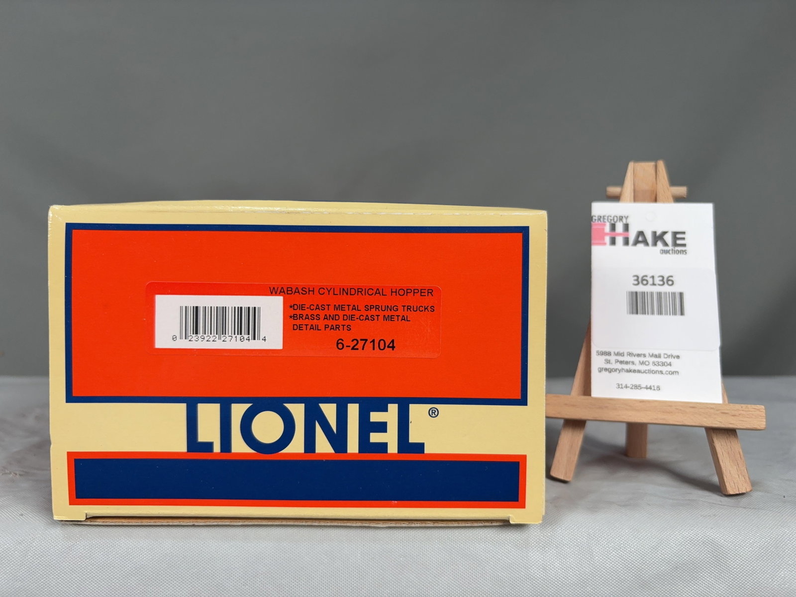Lionel Wabash Cylindrical Hopper 27104 w/ OB: Lionel Wabash Cylindrical Hopper 27104 w/ OB, C10 � Size 17x6x4