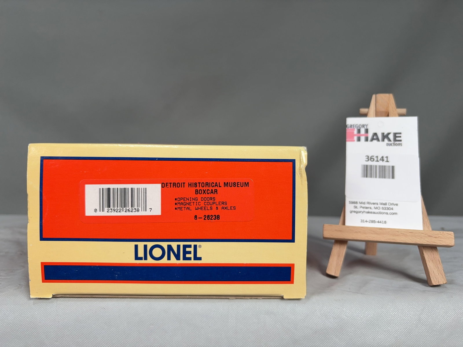 Lionel Detroit Historical Museum Boxcar 26238 w/ OB: Lionel Detroit Historical Museum Boxcar 26238 w/ OB, C10 � Size 14x6x4