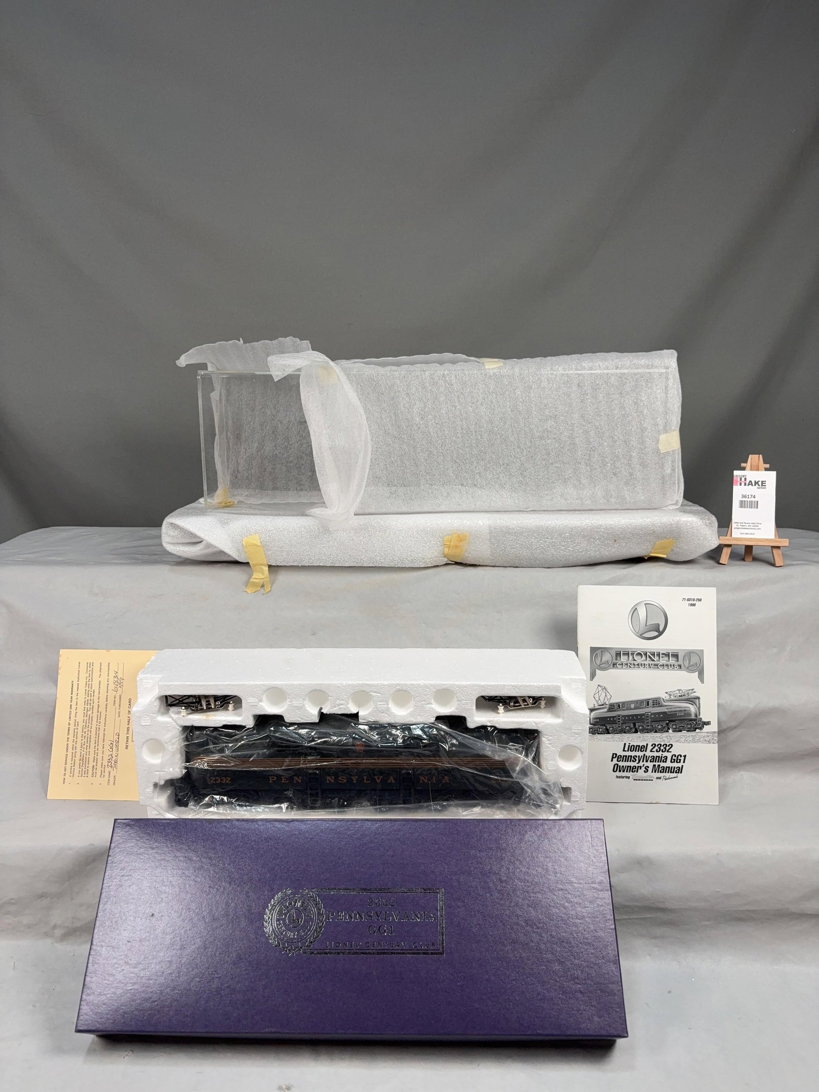 Lionel Century Club 2332 Pennsylvania GG1 w/OB (1 of 5)