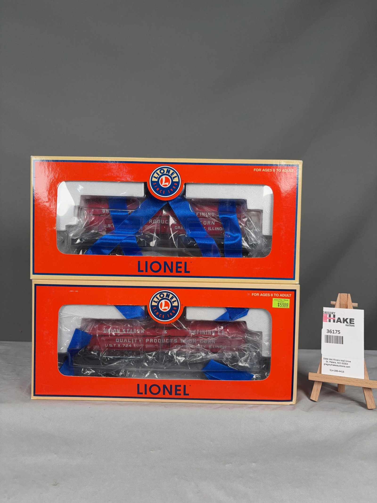 Lionel Set of 2 Union Starch 8000 Gallon Tank Cars 17972 w/ OB - 2