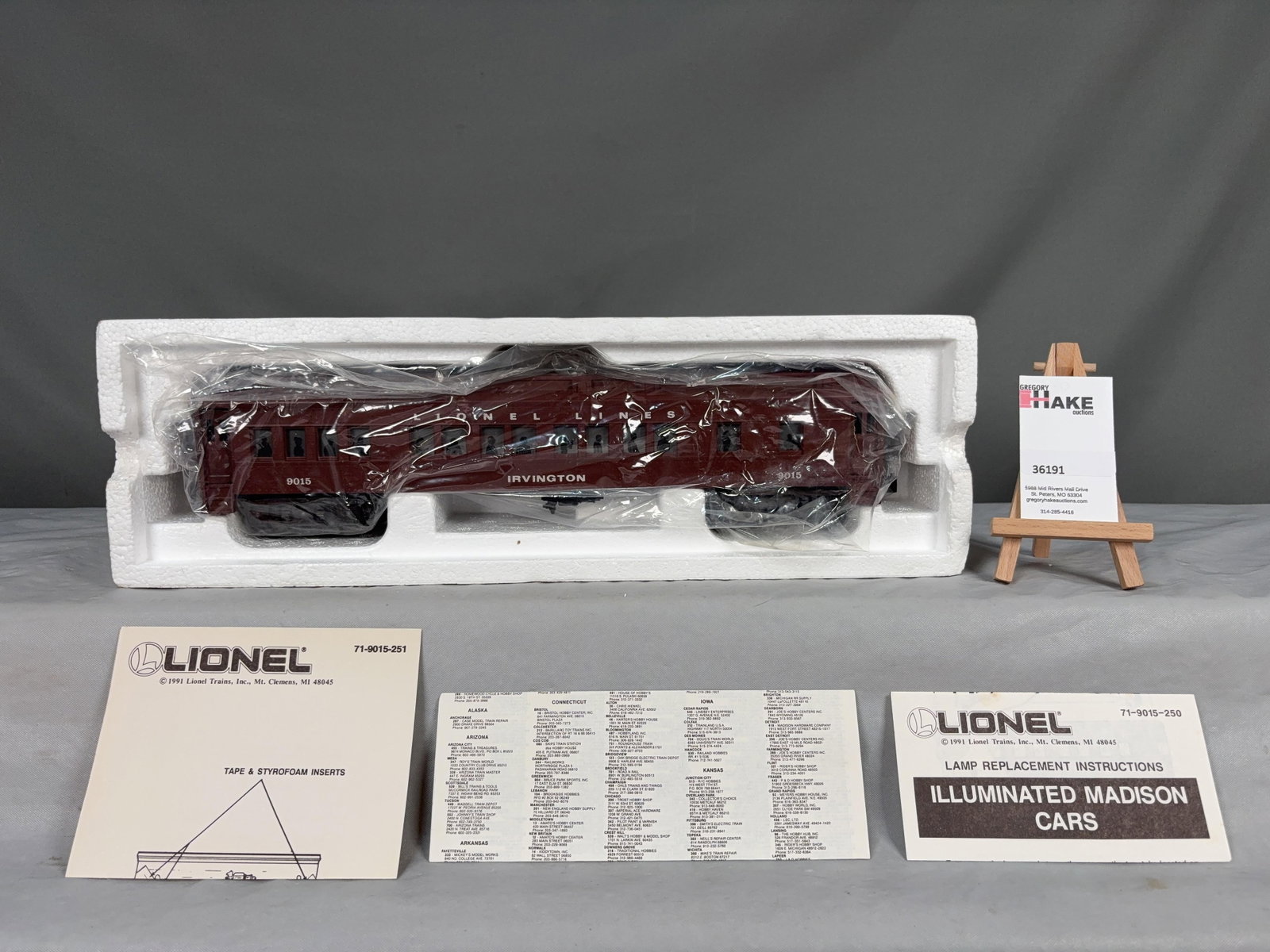 Lionel LinesMadison Cars Irvington Passenger Car 19015 w/ OB - 2