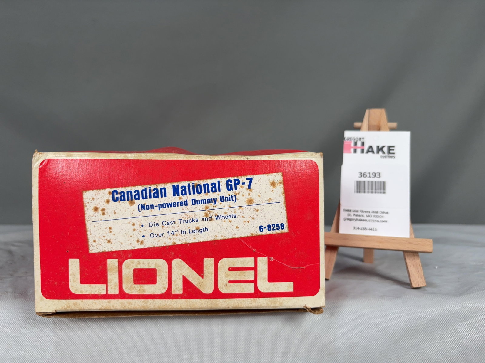 Lionel Canadian National GP-7 Non-Powered Dummy Unit 8258 w/ OB (1 of 2)