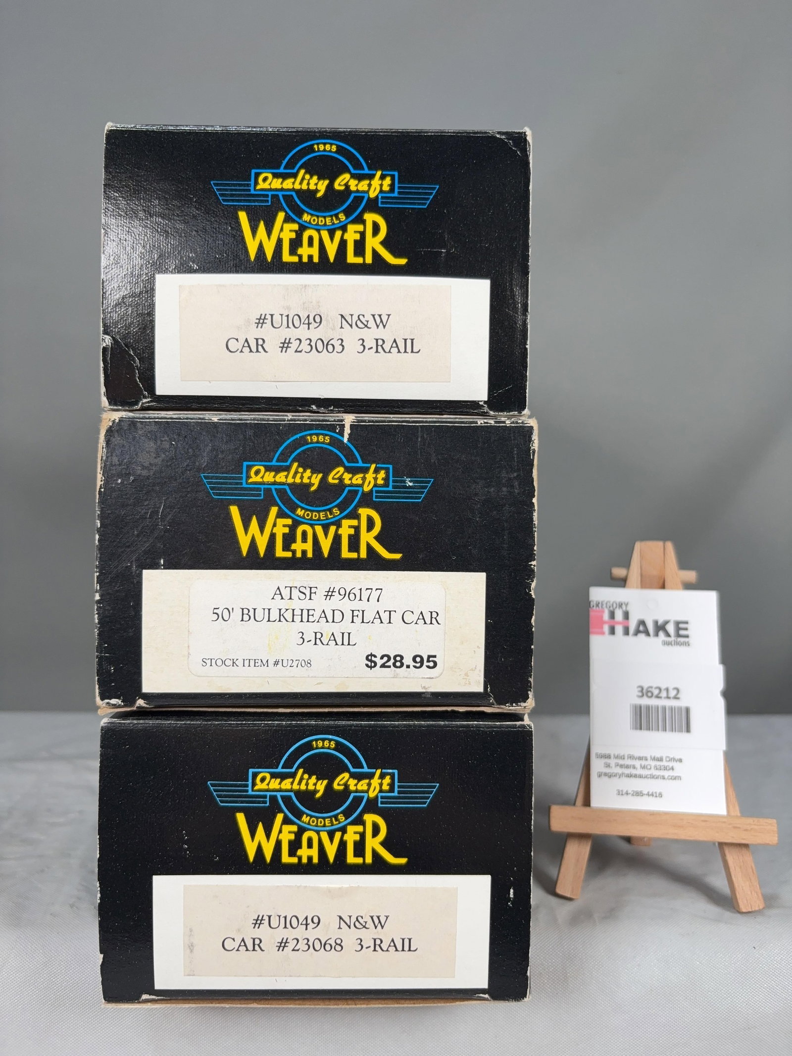 Weaver Set of 3 Cars 3-Rail 23063, 23068, 96177 w/OB's: Weaver Set of 3 Cars 3-Rail N&W U1049: 23063, 23068 and ATSF U2708 50' Bulkhead Flat Car 96177 w/OB's,C8 Size 15x5x9