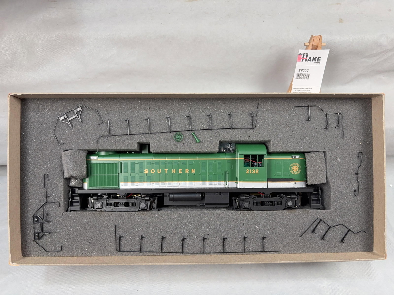 Weaver O Scale RS-3 Diesel Locomotive 5509 Southern w/OB - 2