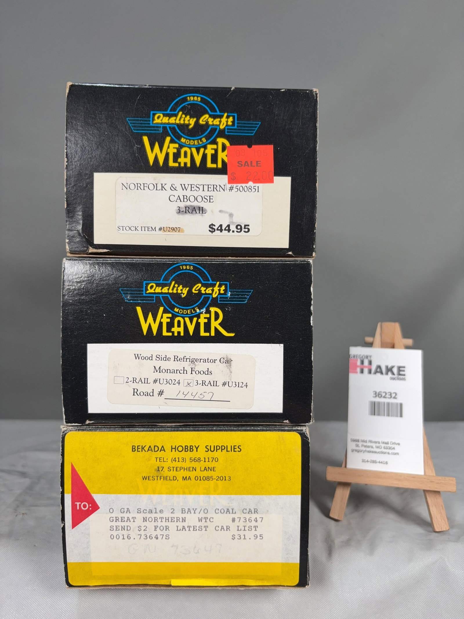 Weaver Set of 3 cars w/OB's: Weaver Set of 3 cars w/OB's N&W Caboose 500851, Woodside Refrigerator Car Monarch Foods 3 Rail U3124 14457, Great Northern�WTC 73647 w/OB, C8 Size 15x5x9