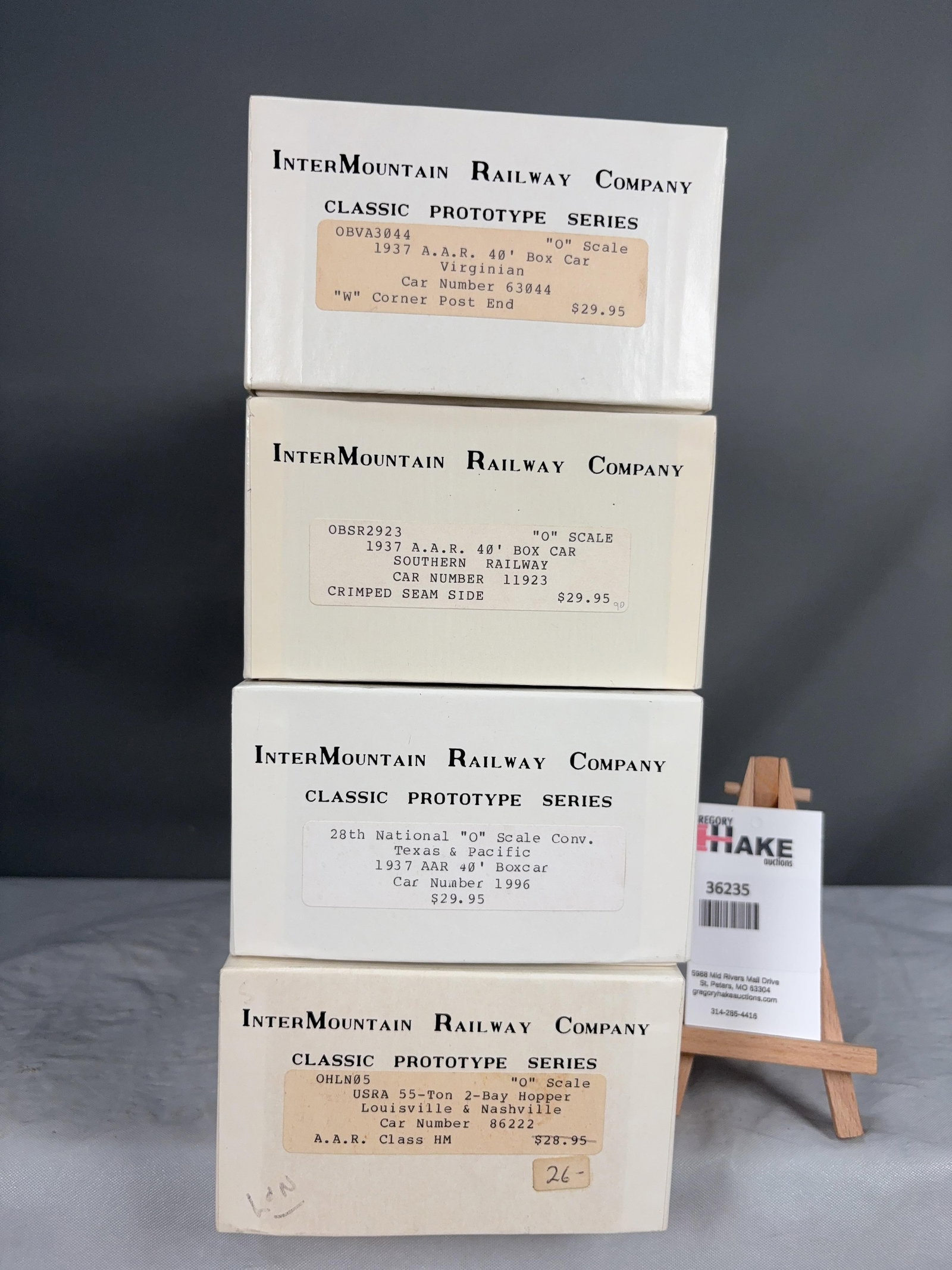InterMountain Railway Company Set of 4 O Scale w/OB's: InterMountain Railway Company Set of 4 O Scale w/OB's: 1937 40' Boxcar Southern Railway 11923, 1937 40' AAR Boxcar Virginian 63044, Texas & Pacific�1937 AAR 40' Boxcar 1996 , USRA 55 Ton 2 Bay 