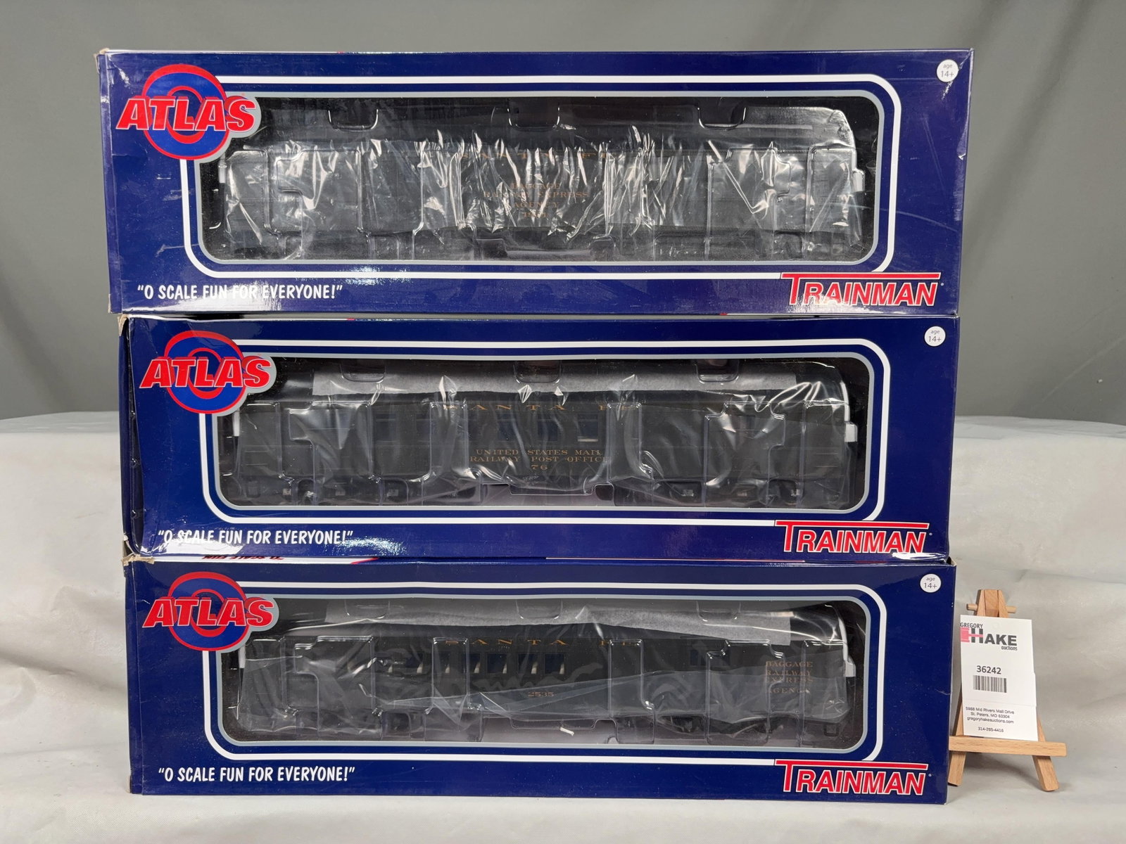 3 Atlas O Scale Santa Fe Cars w/OB's - 2