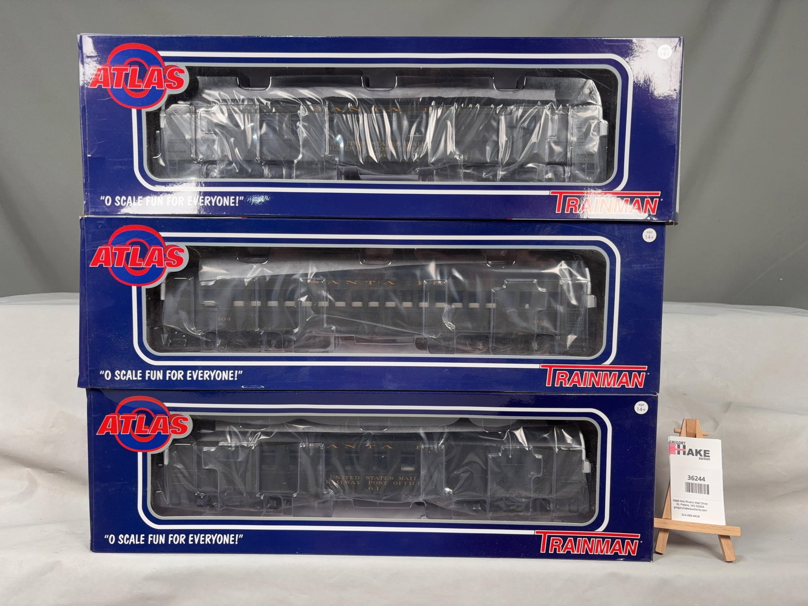 3 Atlas O Scale Santa Fe Cars w/OB's - 2