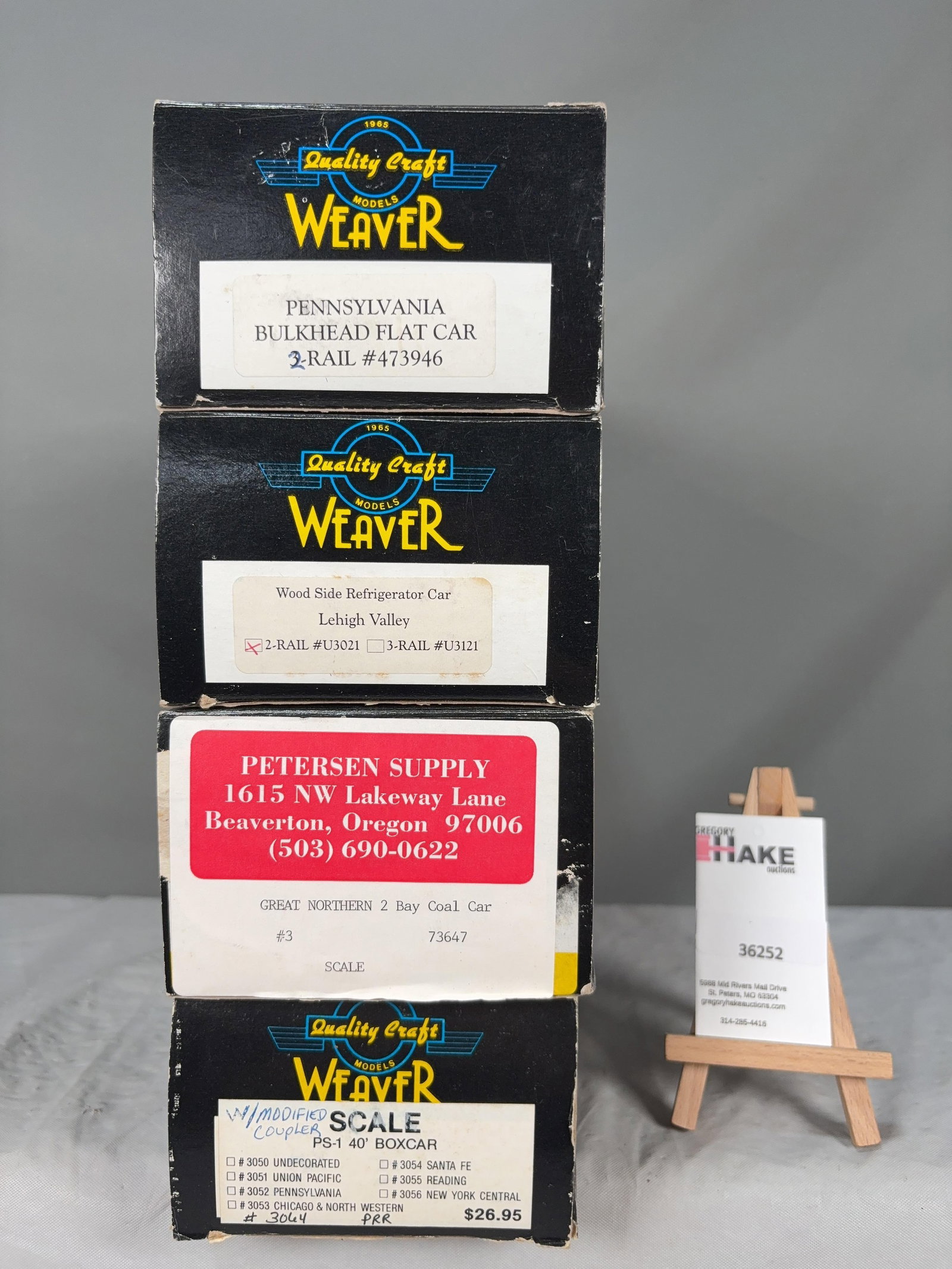 4 Weaver Cars w/OB's: 4 Weaver Cars w/OB's Pennsylvania Bulkhead Flat, Woodside Refrigerator Lehigh Valley, Great Northern 2 Bay Coal, PS-1 40' Boxcar w/OB, C8 Size 15x10x6