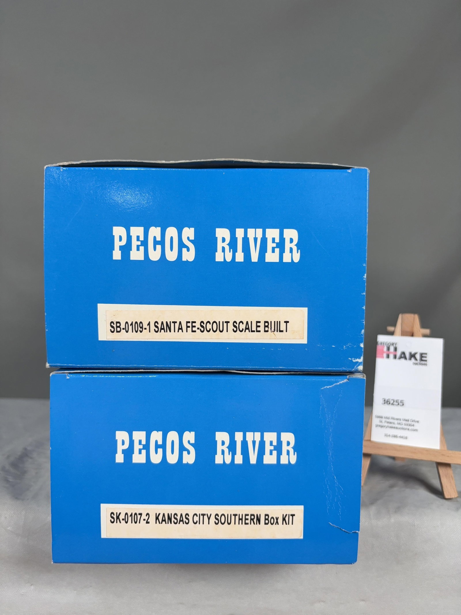2 Pecos River Santa Fe Scout Scale Built, Kansas City Southern Box Kit w/OB's - 2