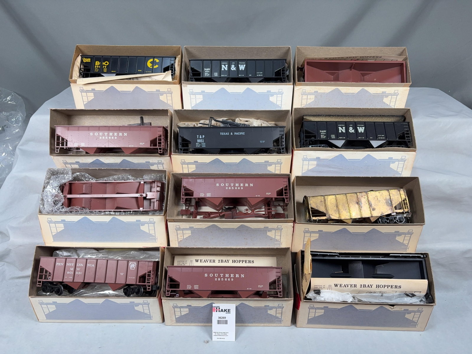 12 Weaver Hopper Car/Wood Chip Kits w/OB's - 2