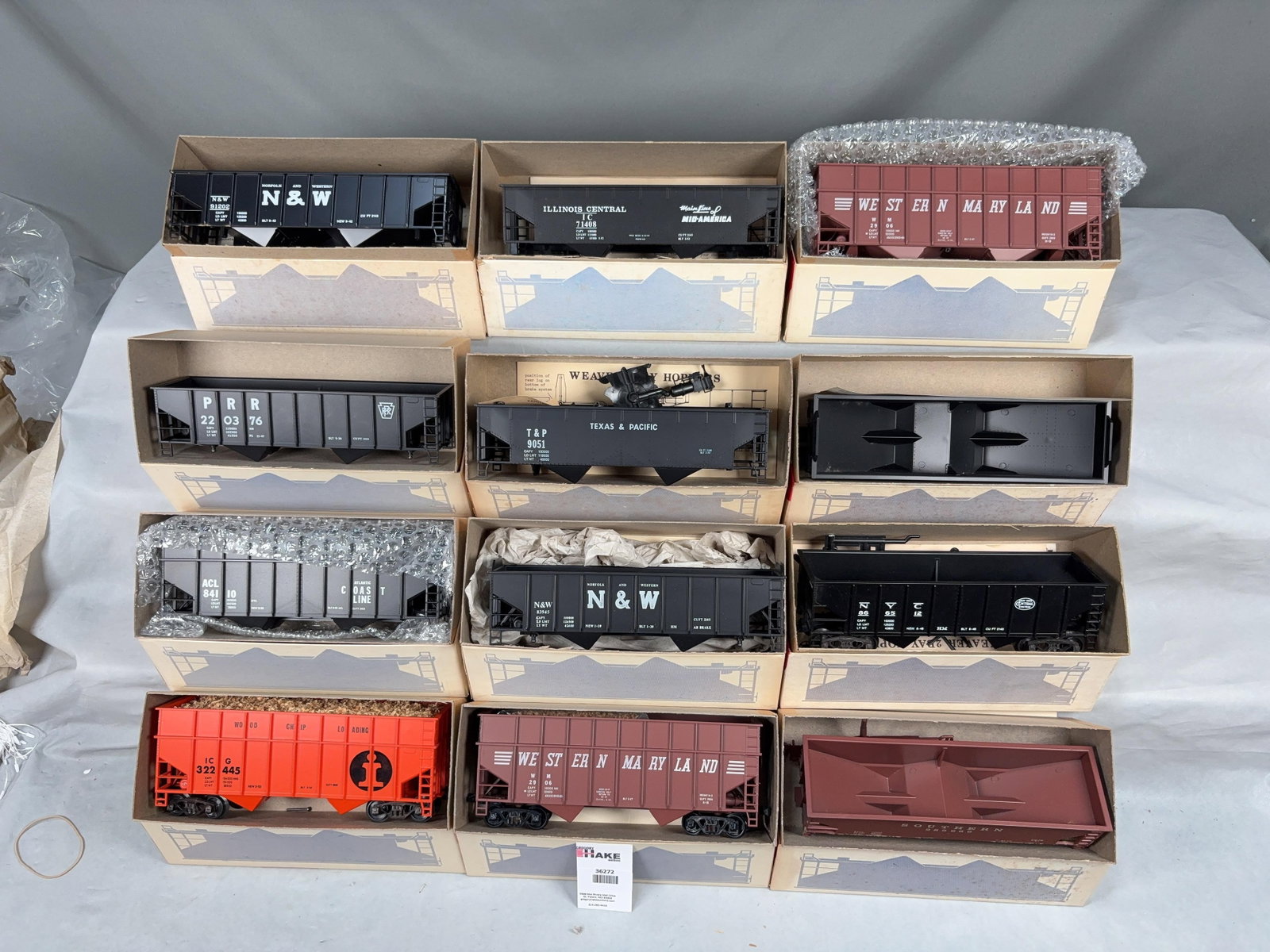 12 Weaver Hopper Car/Wood Chip Kits w/OB's - 2