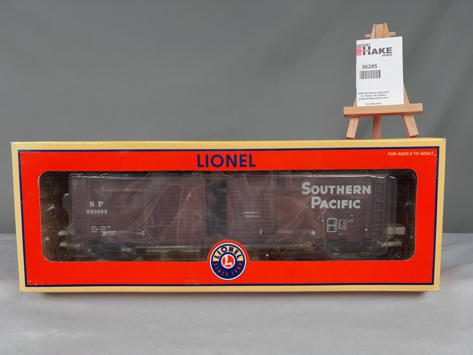 Lionel Southern Pacific DD Boxcar w/ Auto Rack Load 27239 - 2