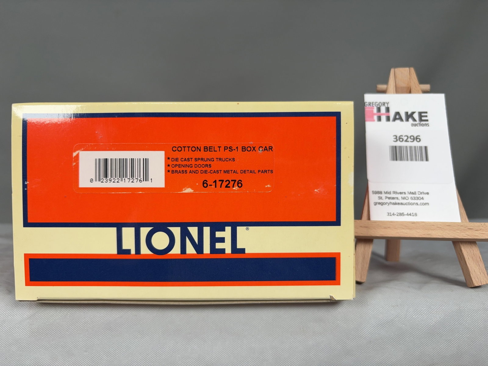 Lionel Cotton Belt PS-1 Box Car 17276: Lionel Cotton Belt PS-1 Box Car 17276, w/OB C9 � Size 15x6x4