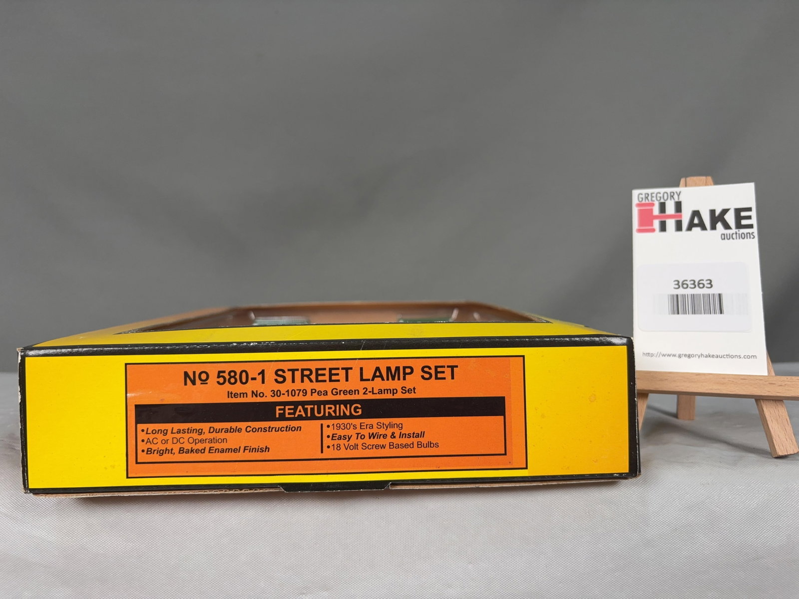 MTH No. 580-1 Street Lamp Set 30-1079 w/ OB (1 of 2)