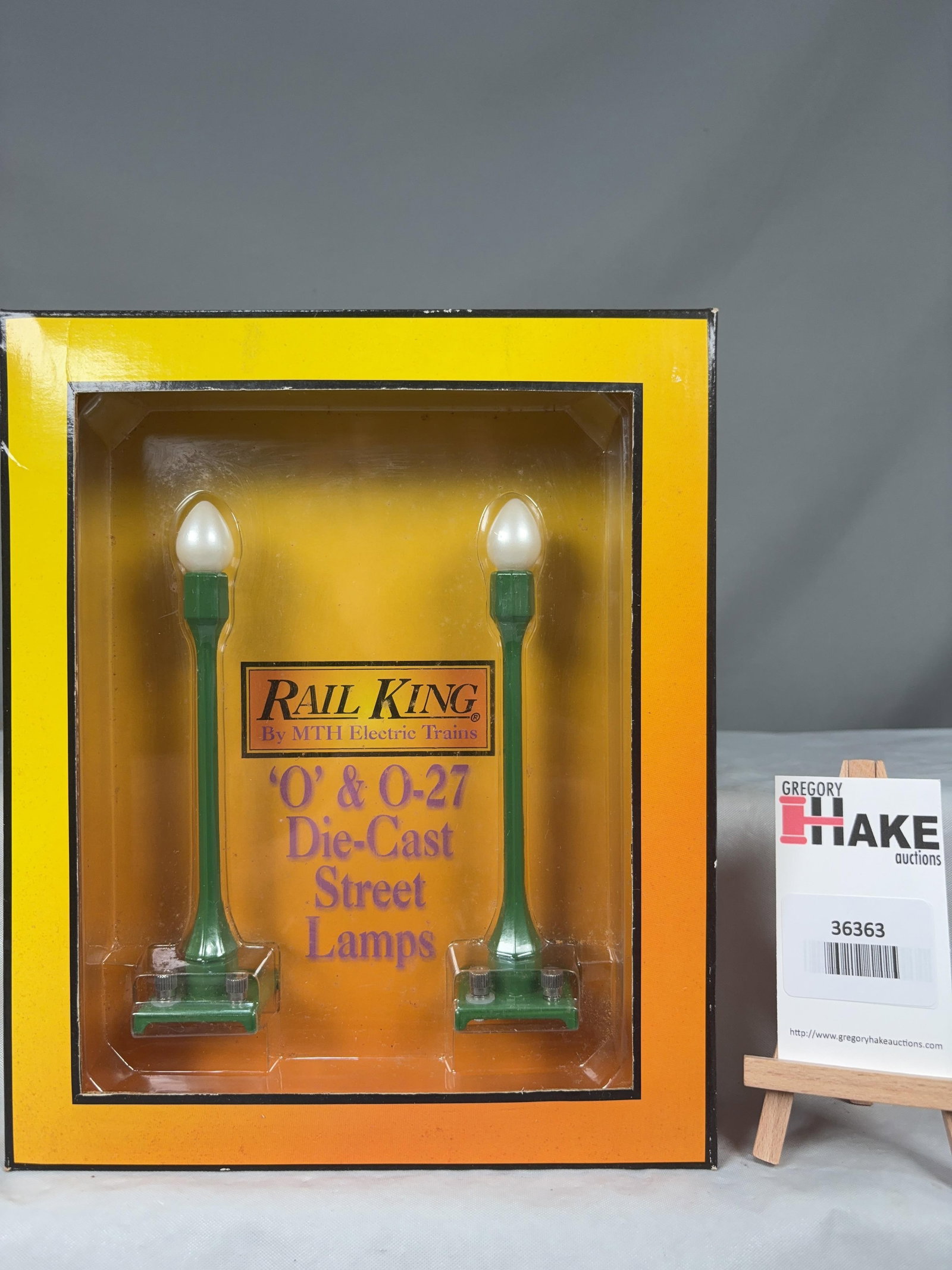 MTH No. 580-1 Street Lamp Set 30-1079 w/ OB - 2
