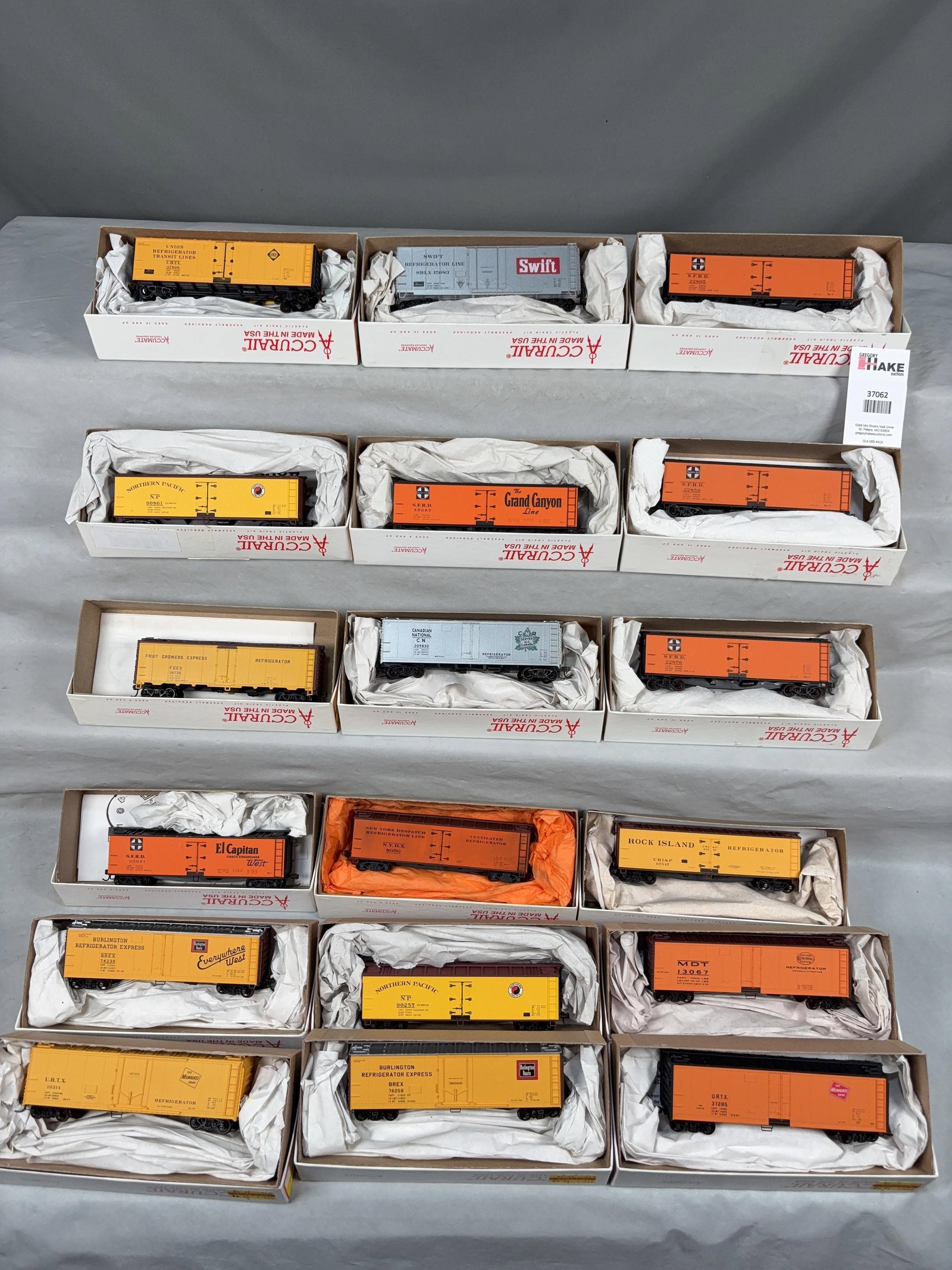 18 Accurail Freight Cars w/OB - 2