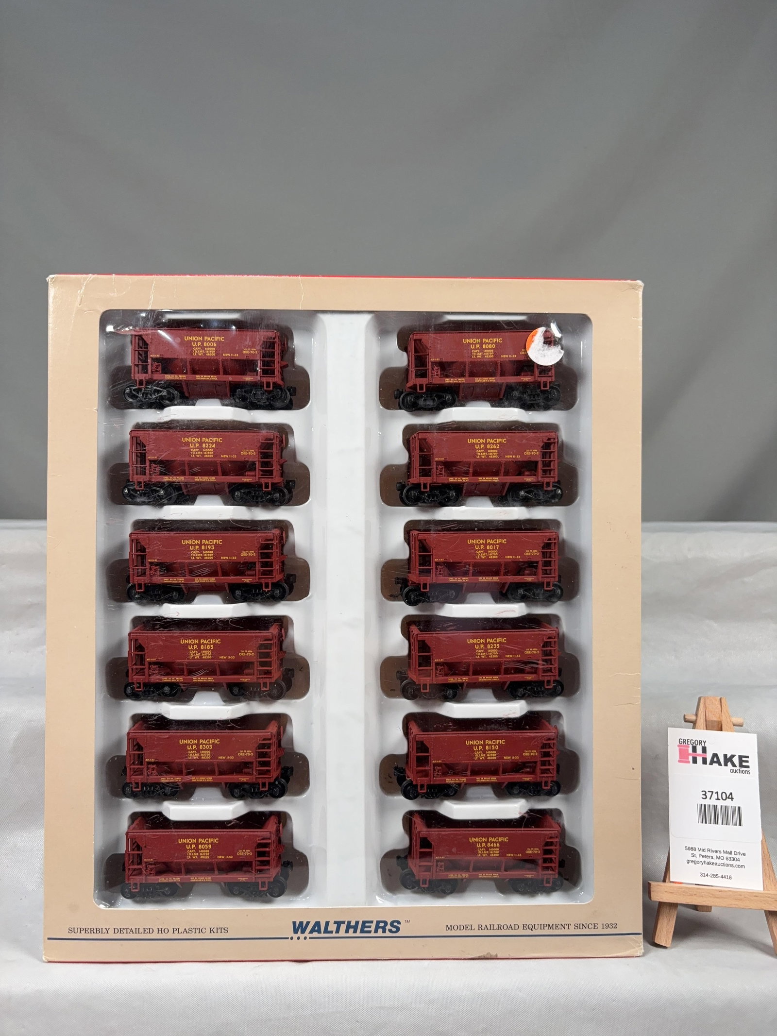 Walthers 12-Pack of Ore Cars Union Pacific 932-4461 w/OB - 2