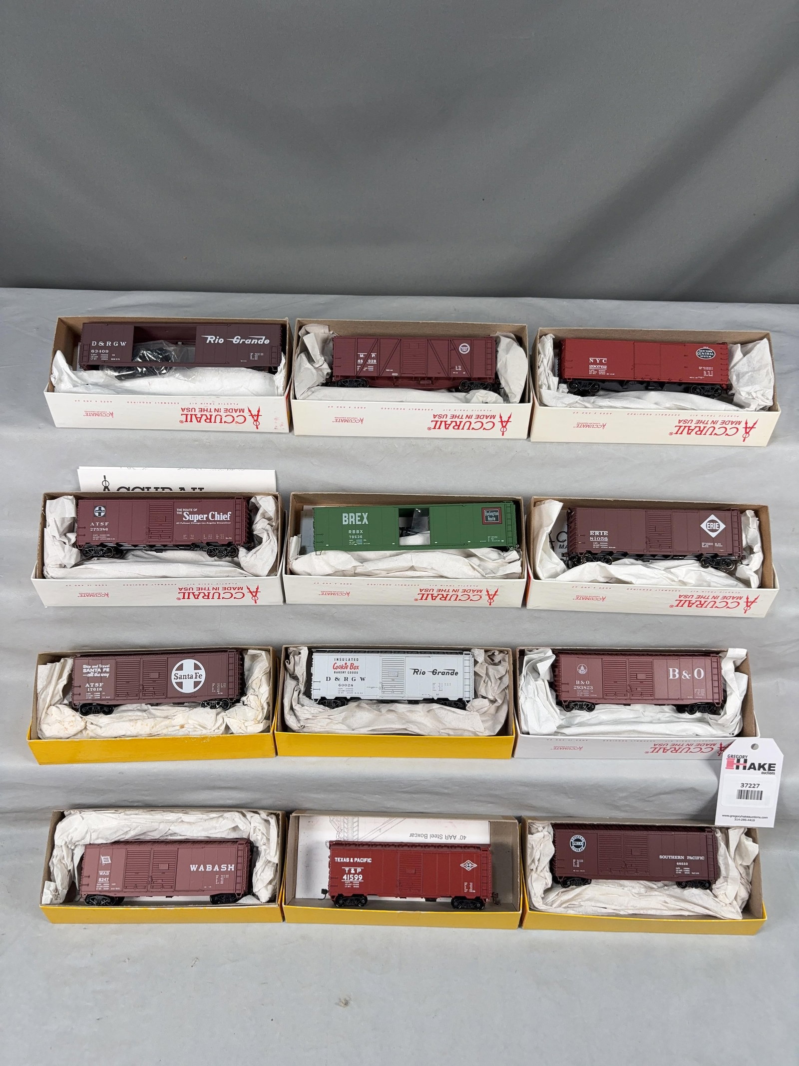 12 Accurail Freight Cars w/OB - 2