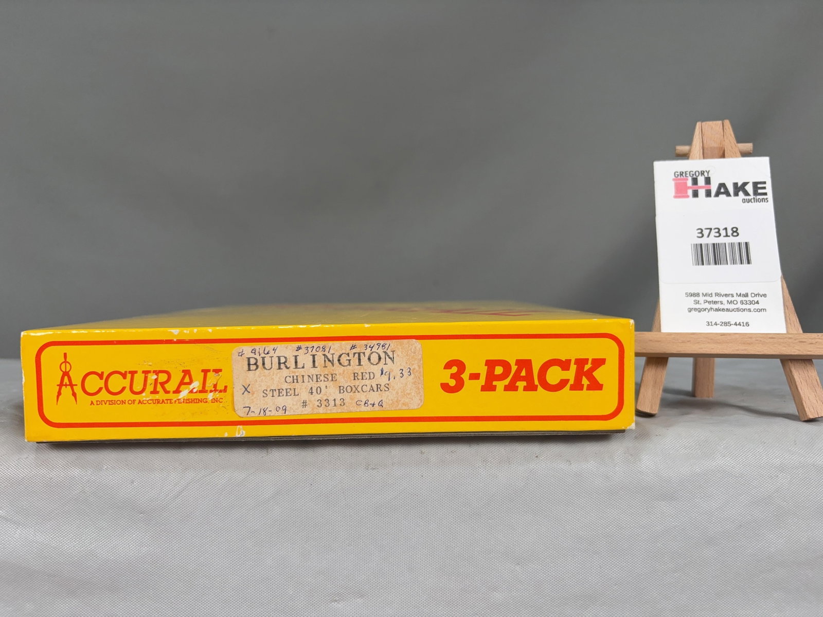 Accurail Burlington Boxcars 3-Pack #3313 w/OB: Accurail Burlington Boxcars 3-Pack #3313 w/OB, C9. � Size 10x9x2