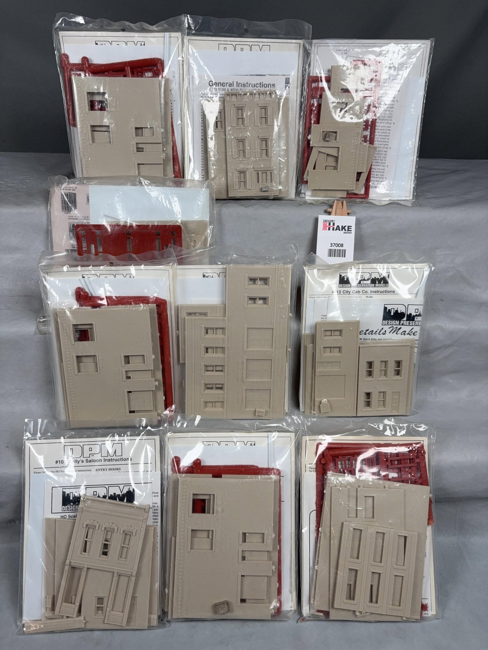 Lot of 10 Design Preservation Models HO Scale Structure Kits. - 2