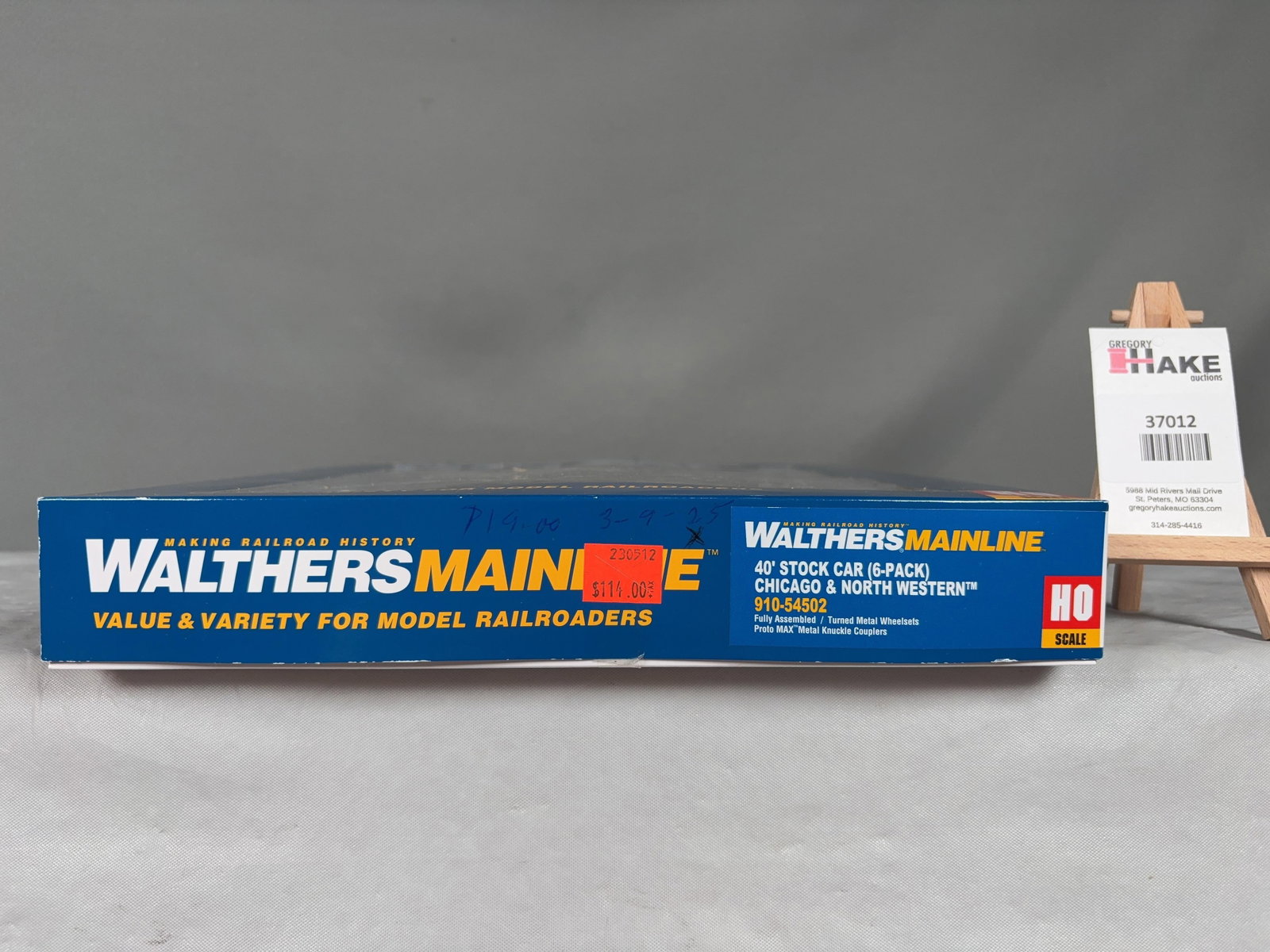 Walthers Mainline 40 Stock Car 6-Pack Chicago & Northwestern 910-54502 w/OB: Walthers Mainline 40 Stock Car 6-Pack Chicago & Northwestern 910-54502 w/OB, C9. � Size 14x12x2