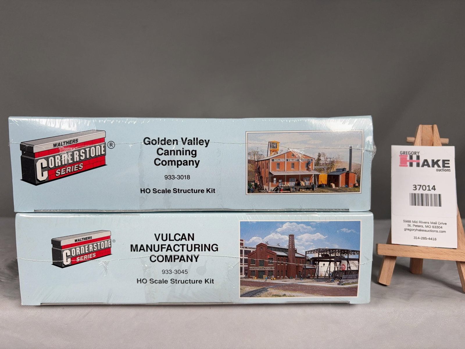 2 Walthers Cornerstone Series Building Kits w/OB: 2 Walthers Cornerstone Series Building Kits w/OB. Golden Valley Canning Company 933-3018 and Vulcan Manufacturing 933-3045, C9. Size 14x9x5