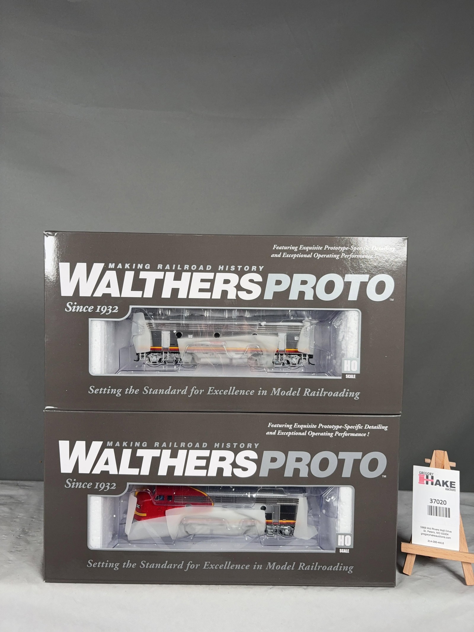 2 Walthers Proto EMD F7 A/B Locomotives Santa Fe #43C & 43B 920-40698 w/OB - 2